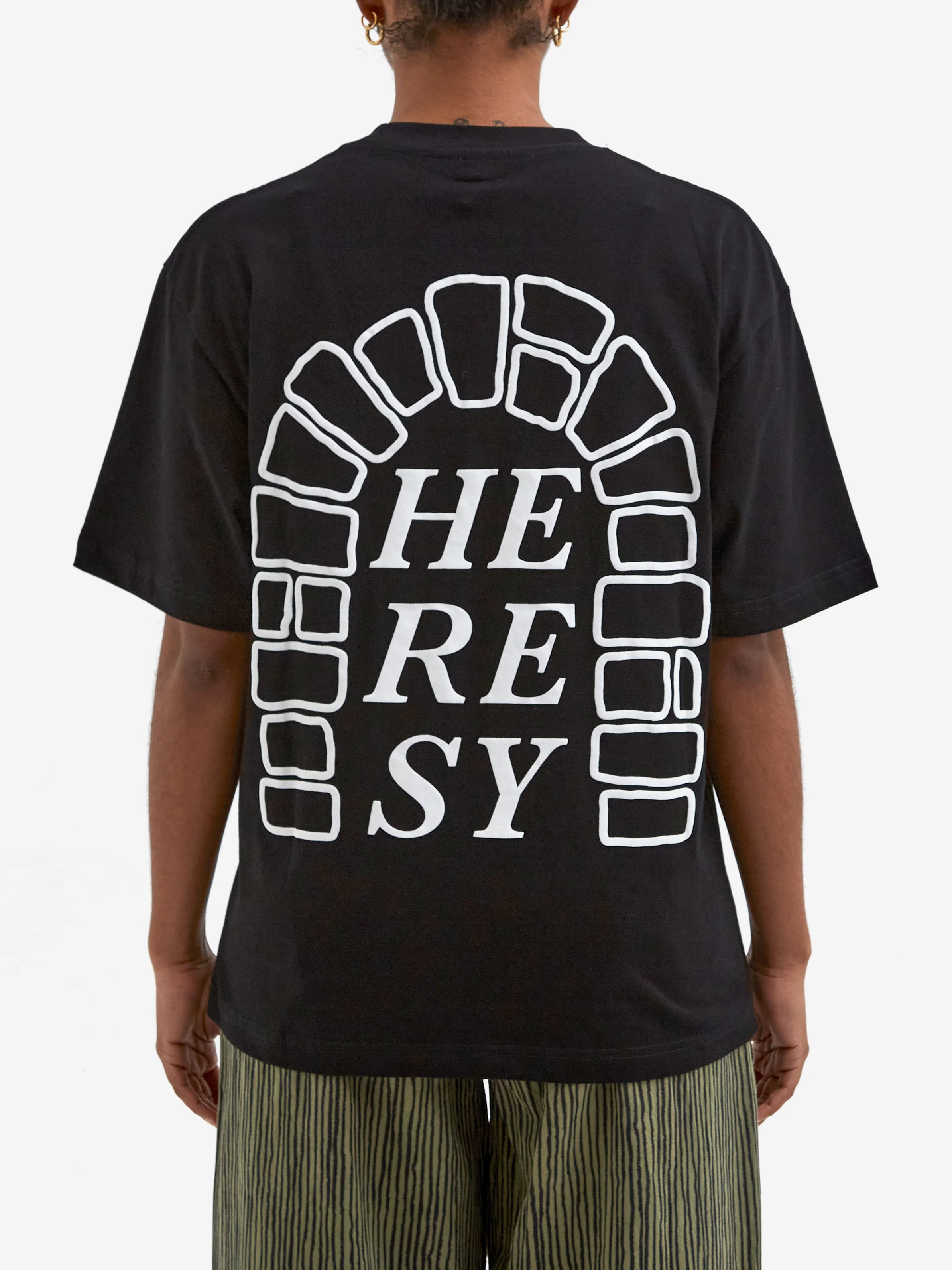 Heresy Arch Tee W - Black - Image 3
