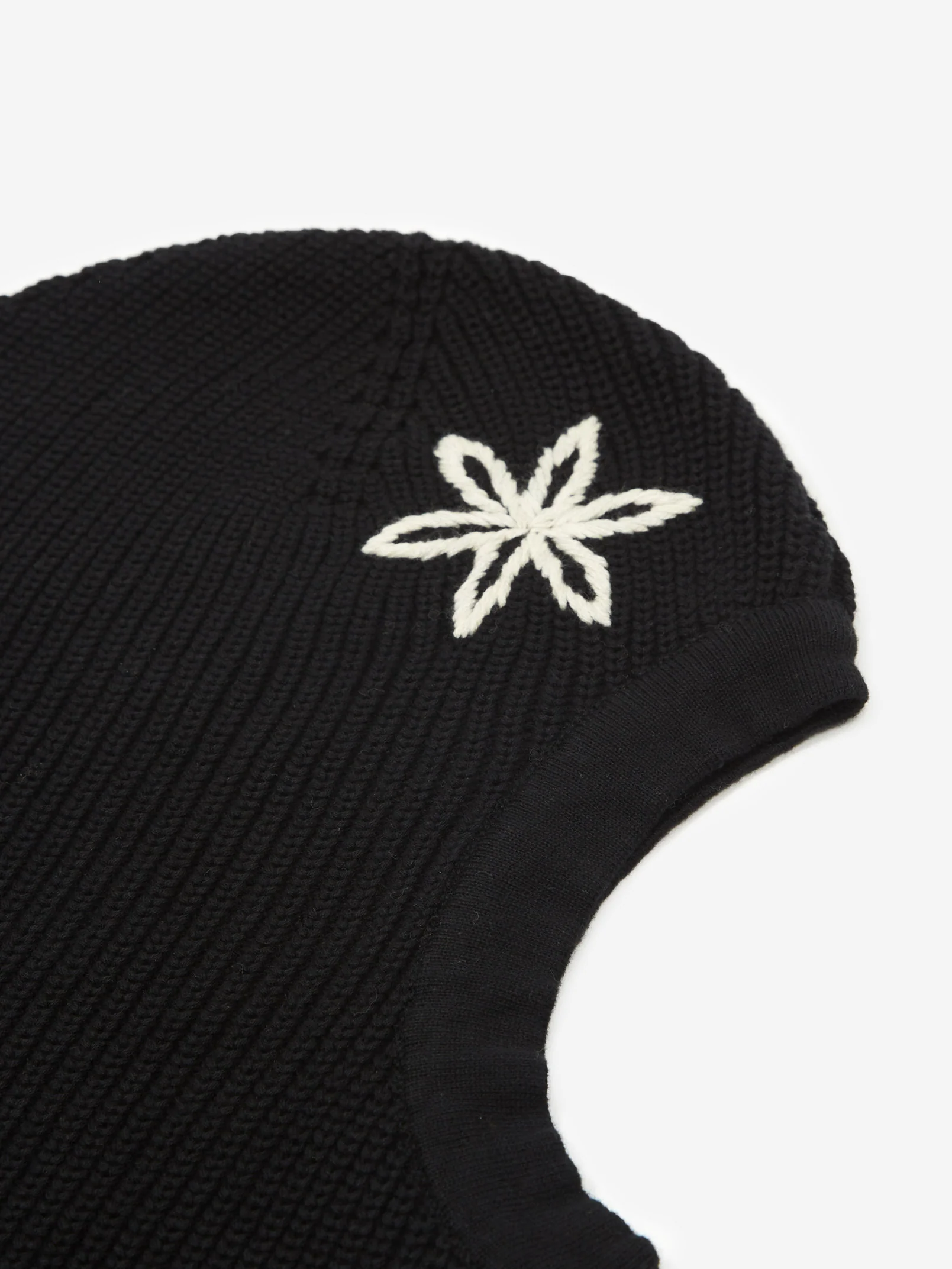 Heresy Trellis Hood - Black/Ecru - Image 3