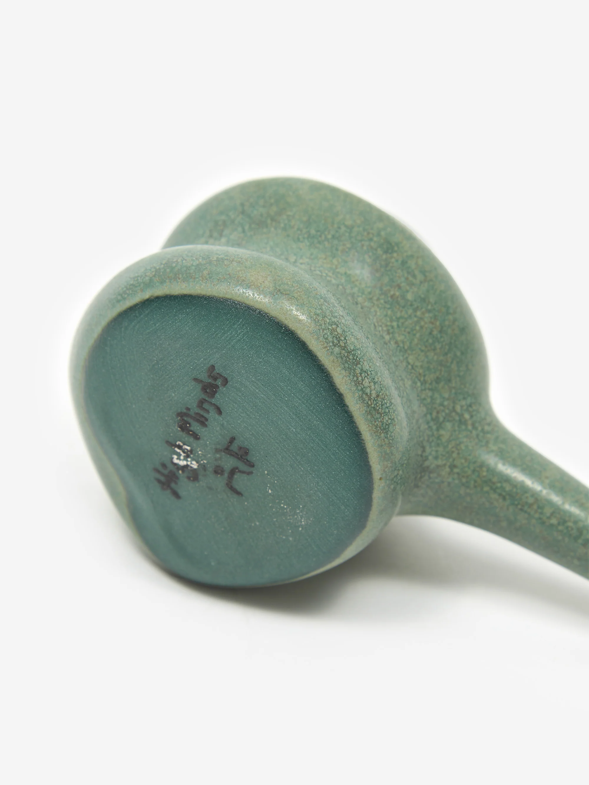 High Minds Handmade Ceramic Single Chamber Pipe - Green - Image 6