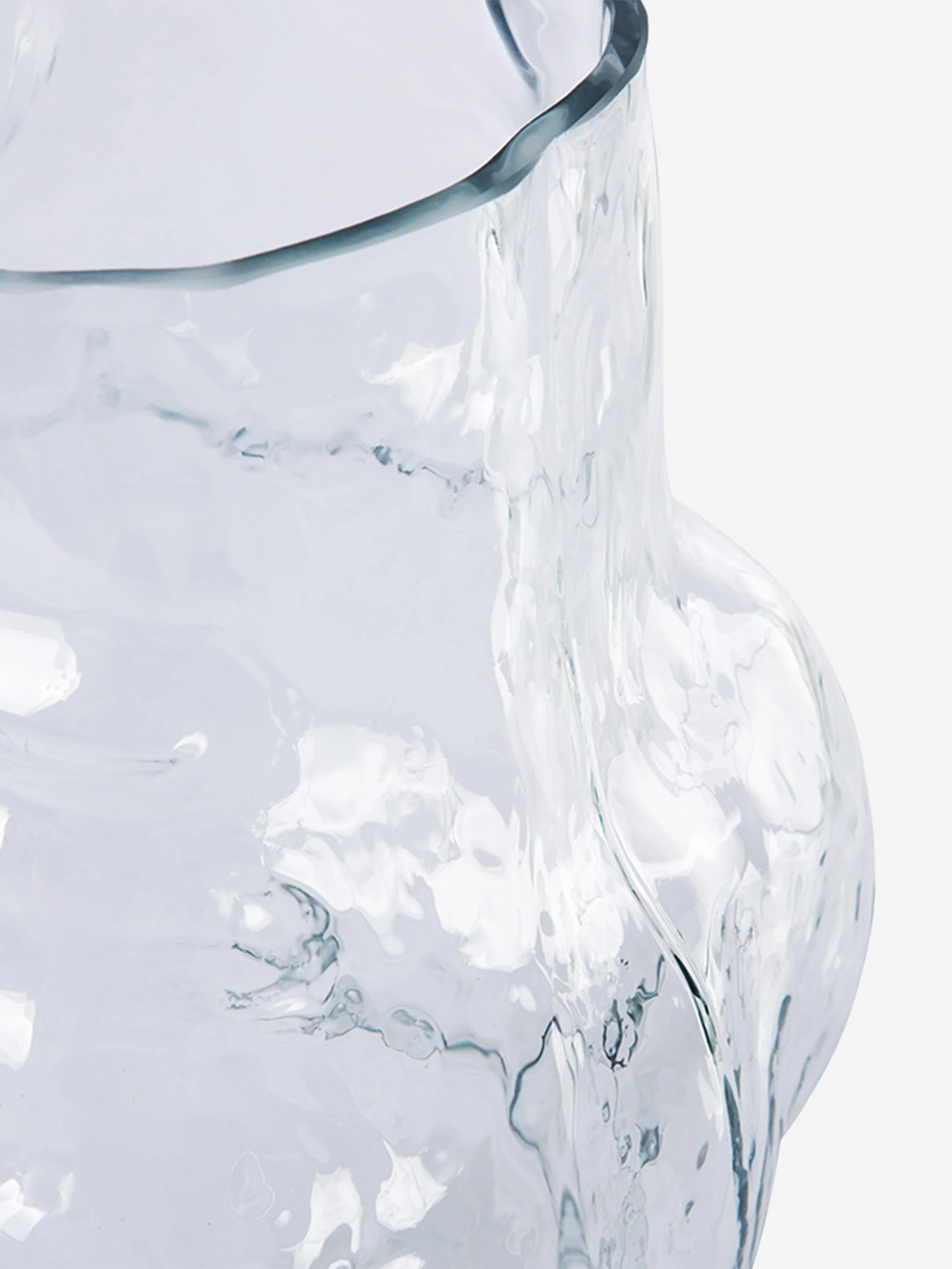 HKLiving Objects: Cloud Vase High - Clear Glass - Image 5