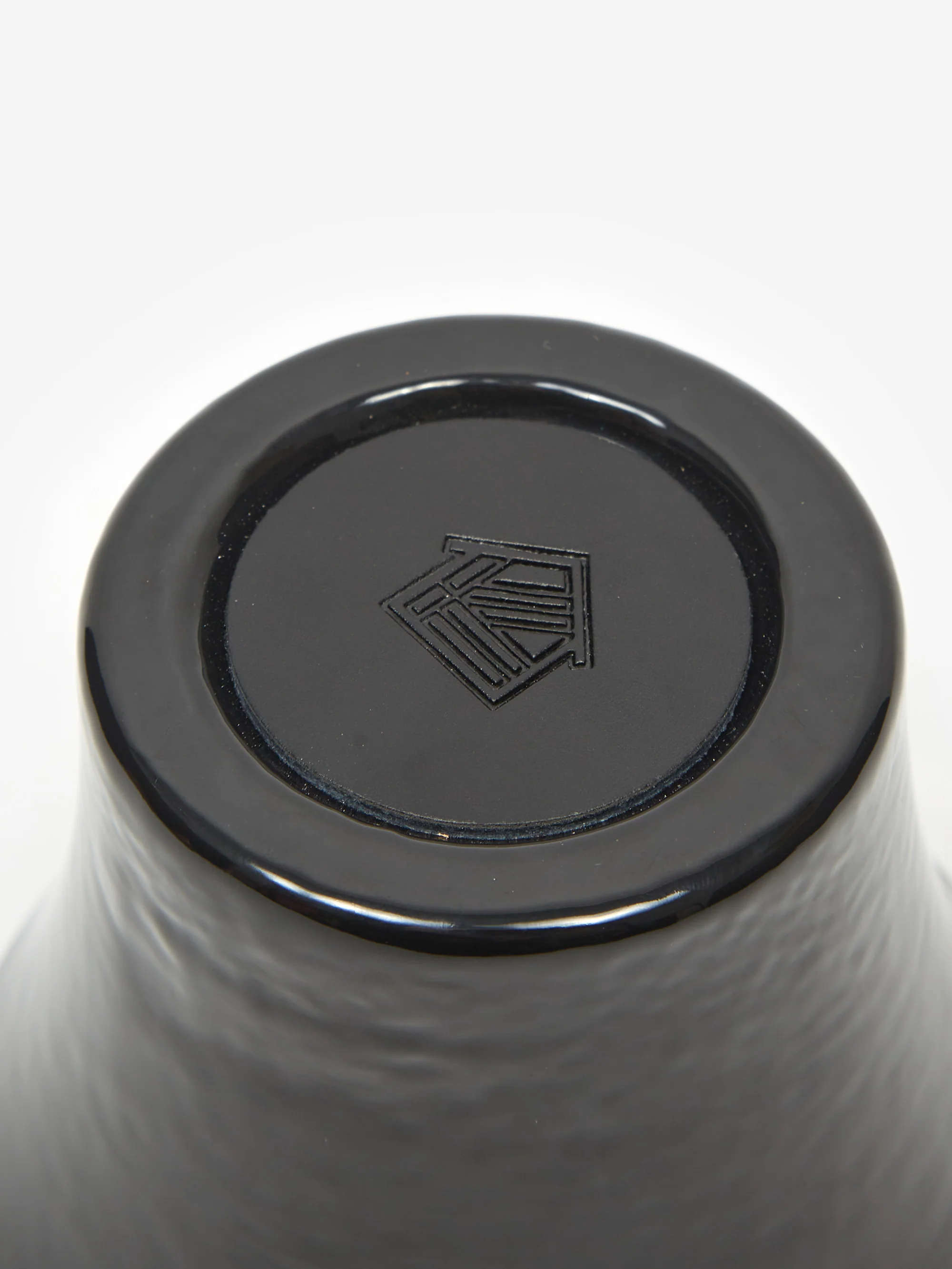 Houseplant by Seth Rogen - Spike Ashtray - Black - Image 5