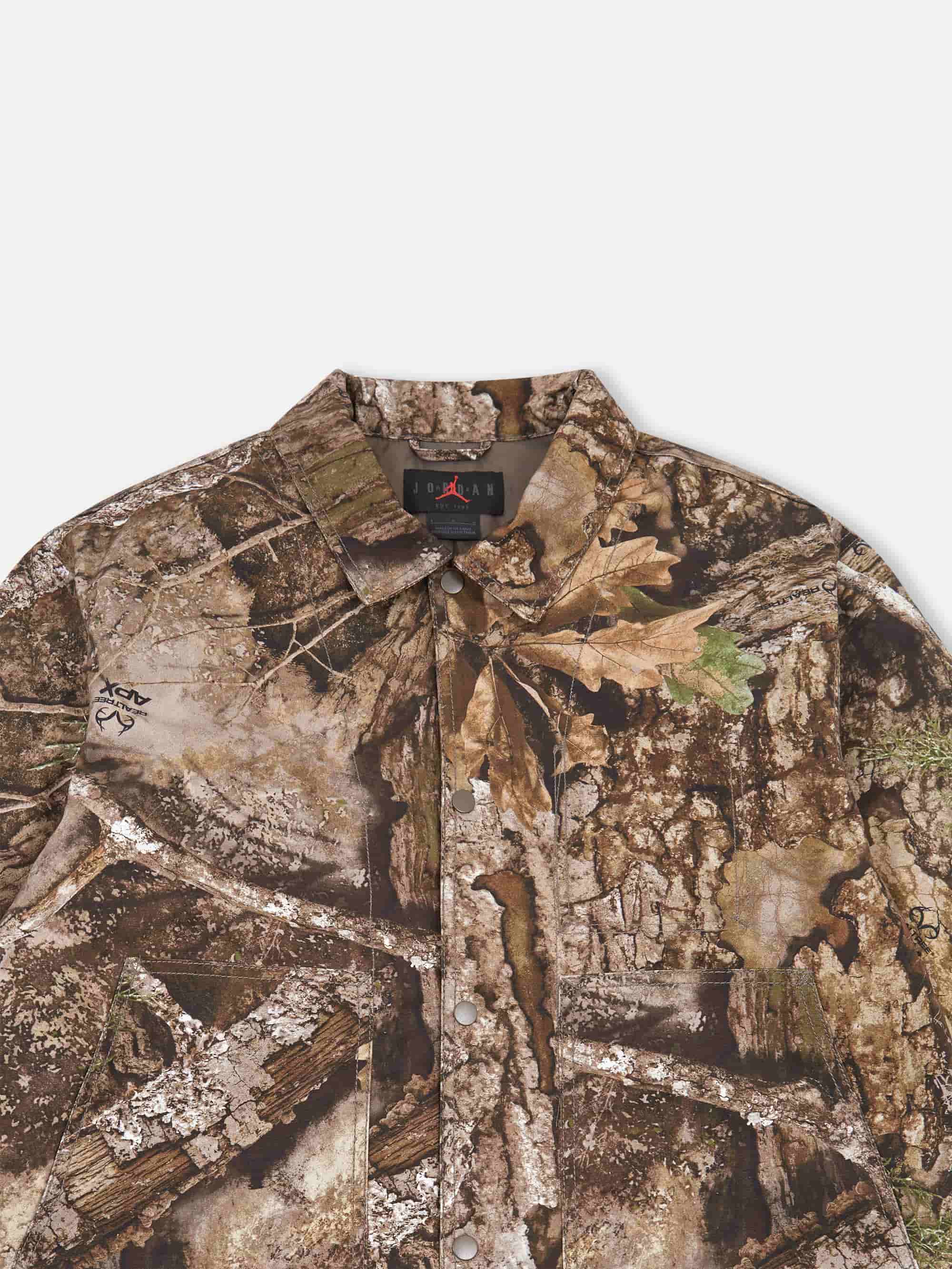 Jordan Brooklyn Flight Chicago Realtree Jacket - Medium Olive/Sail - Image 2