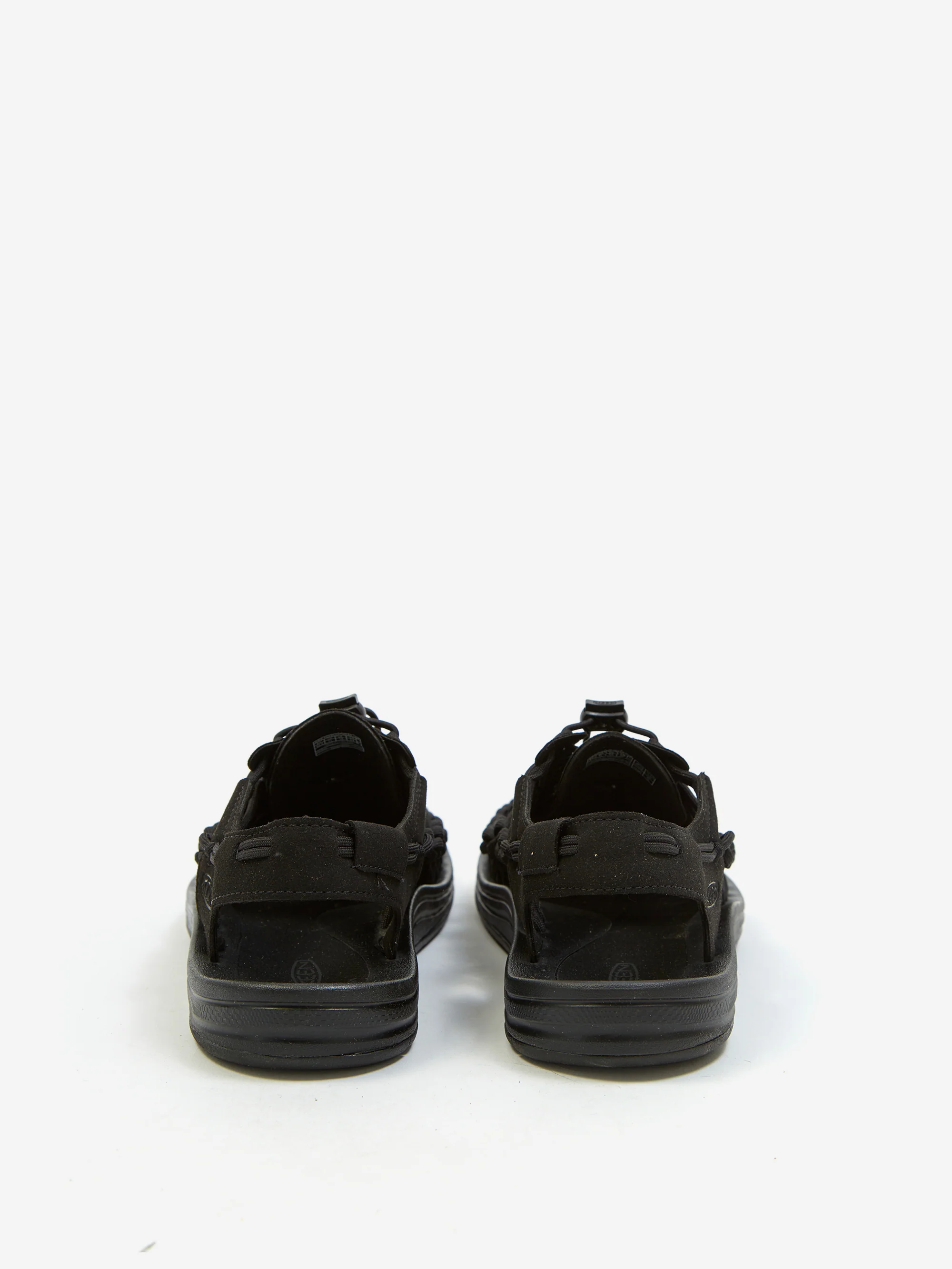 KEEN Uneek - Black/Black - Image 5