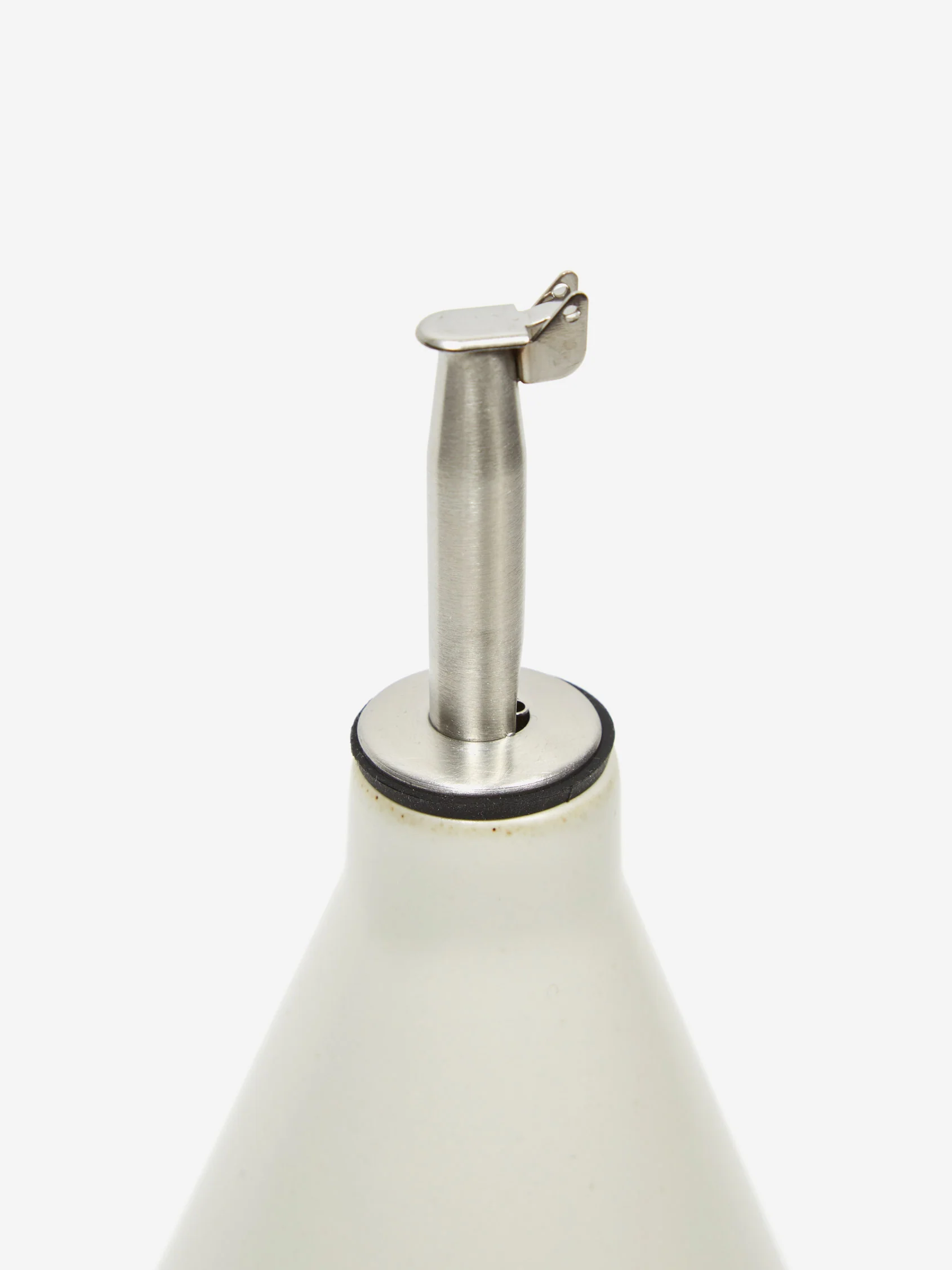 Kinto CLK-211 Oil Bottle 300ml - White - Image 2