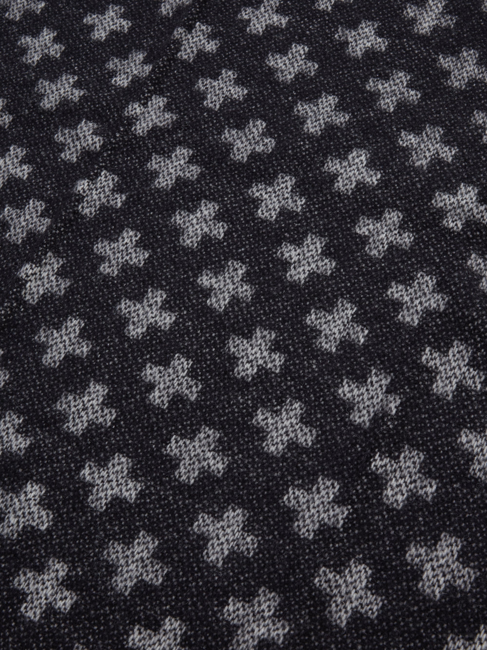 Klippan Plus Lambswool Blanket - Black - Image 4