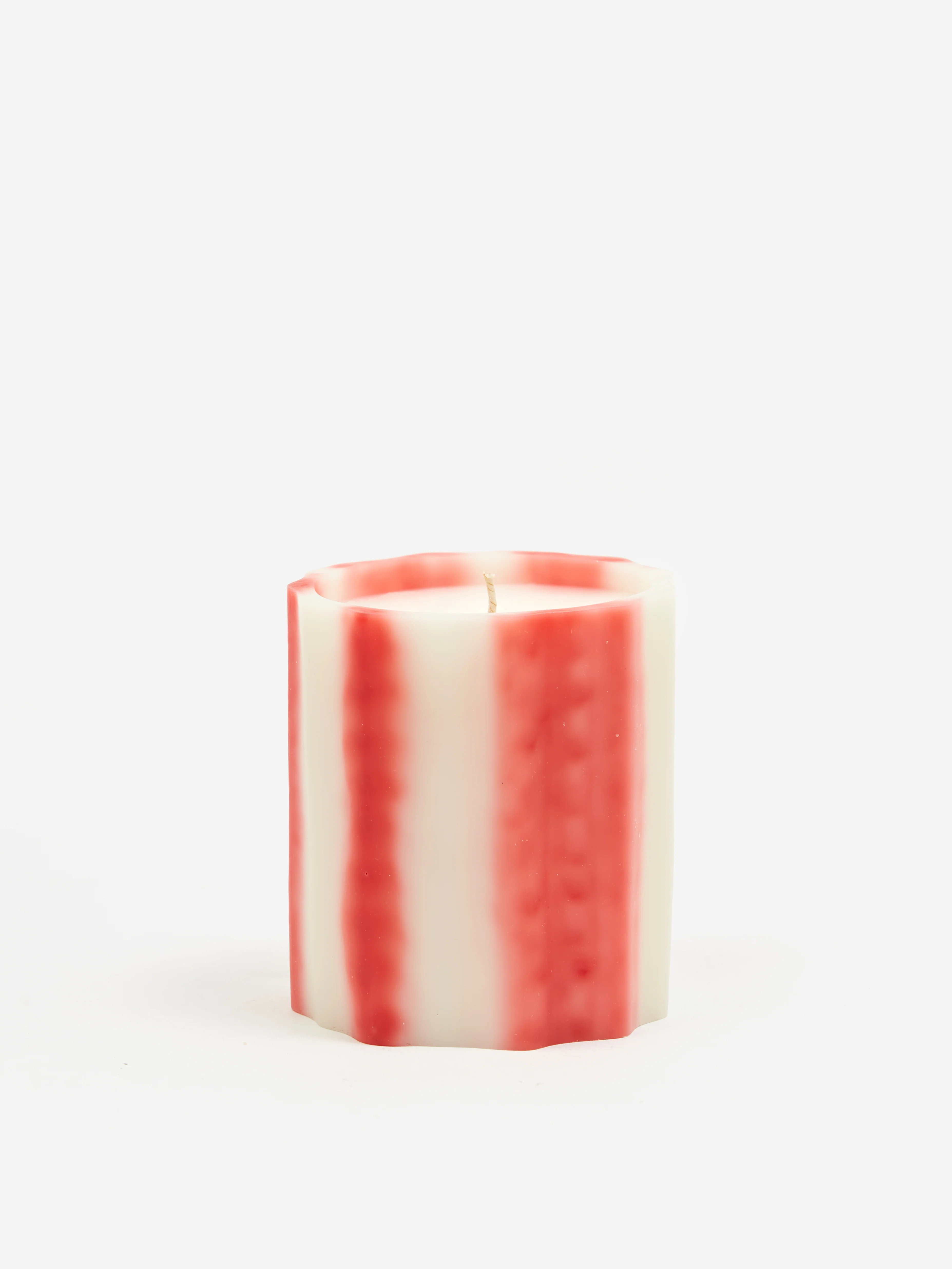 Le Feu De L'eau 15oz Candle - Rouge