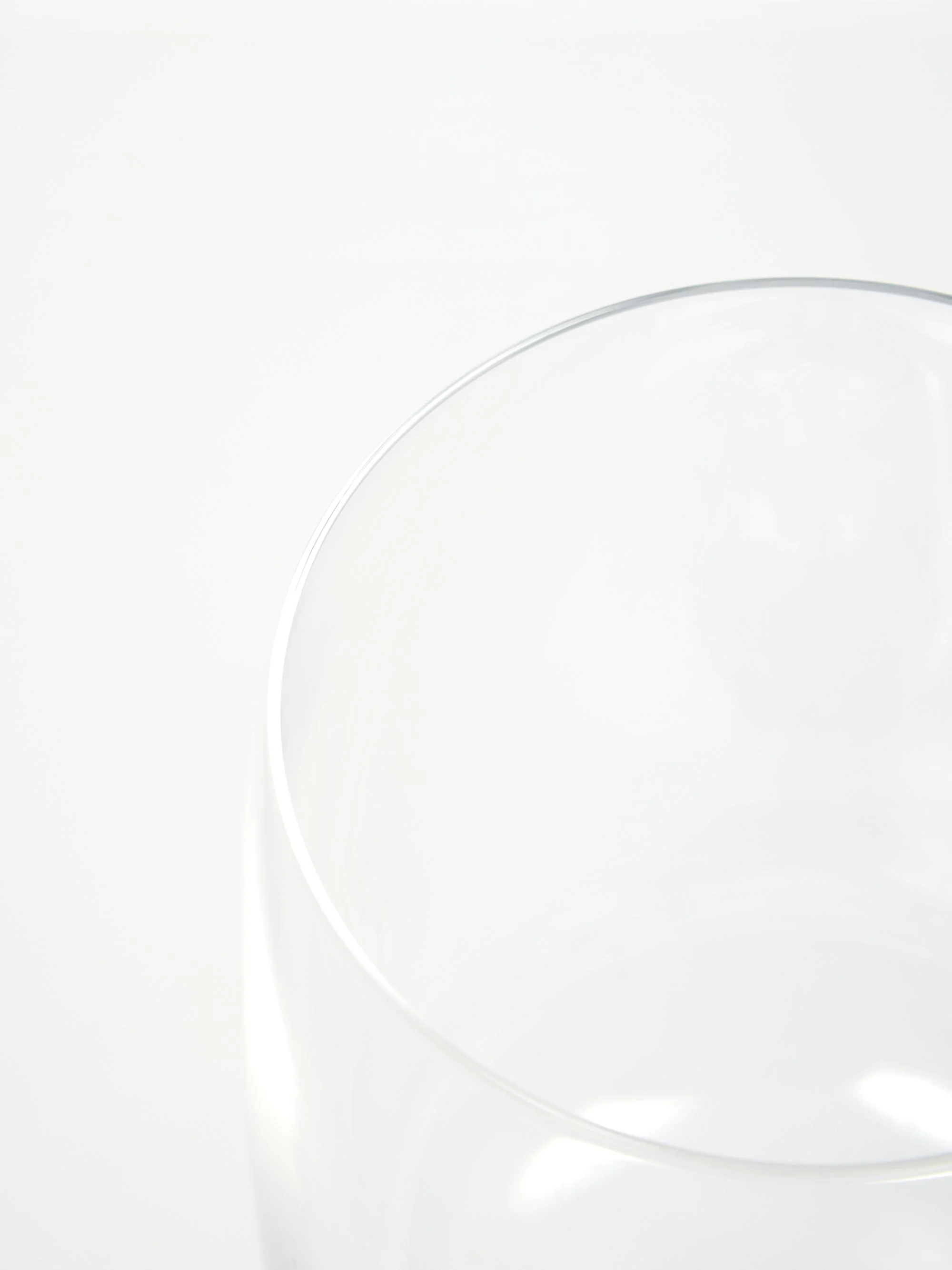 LSA International Borough Wine Glass 4 Pack 450ml - Clear - Image 4