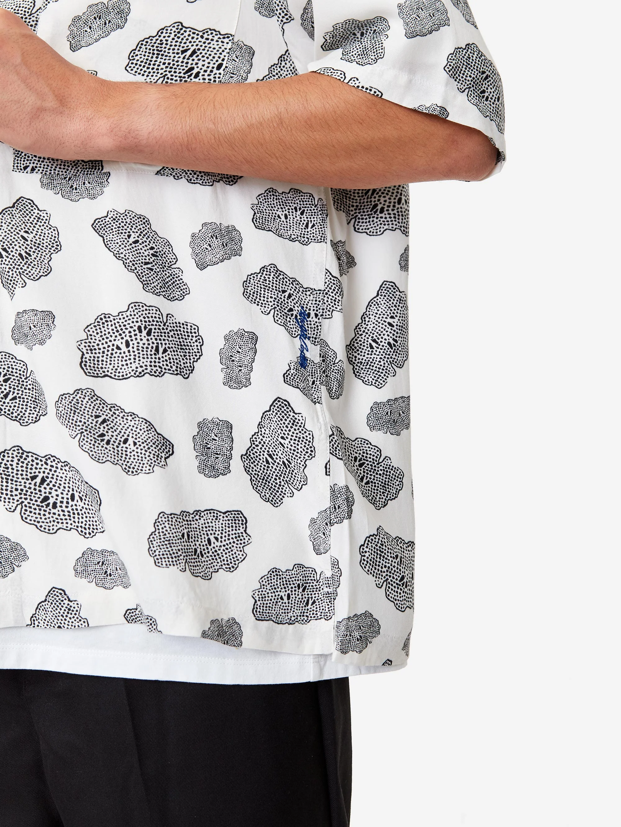 Magic Castles Camp Collar Shortsleeve Shirt - Shapes Print - Image 10