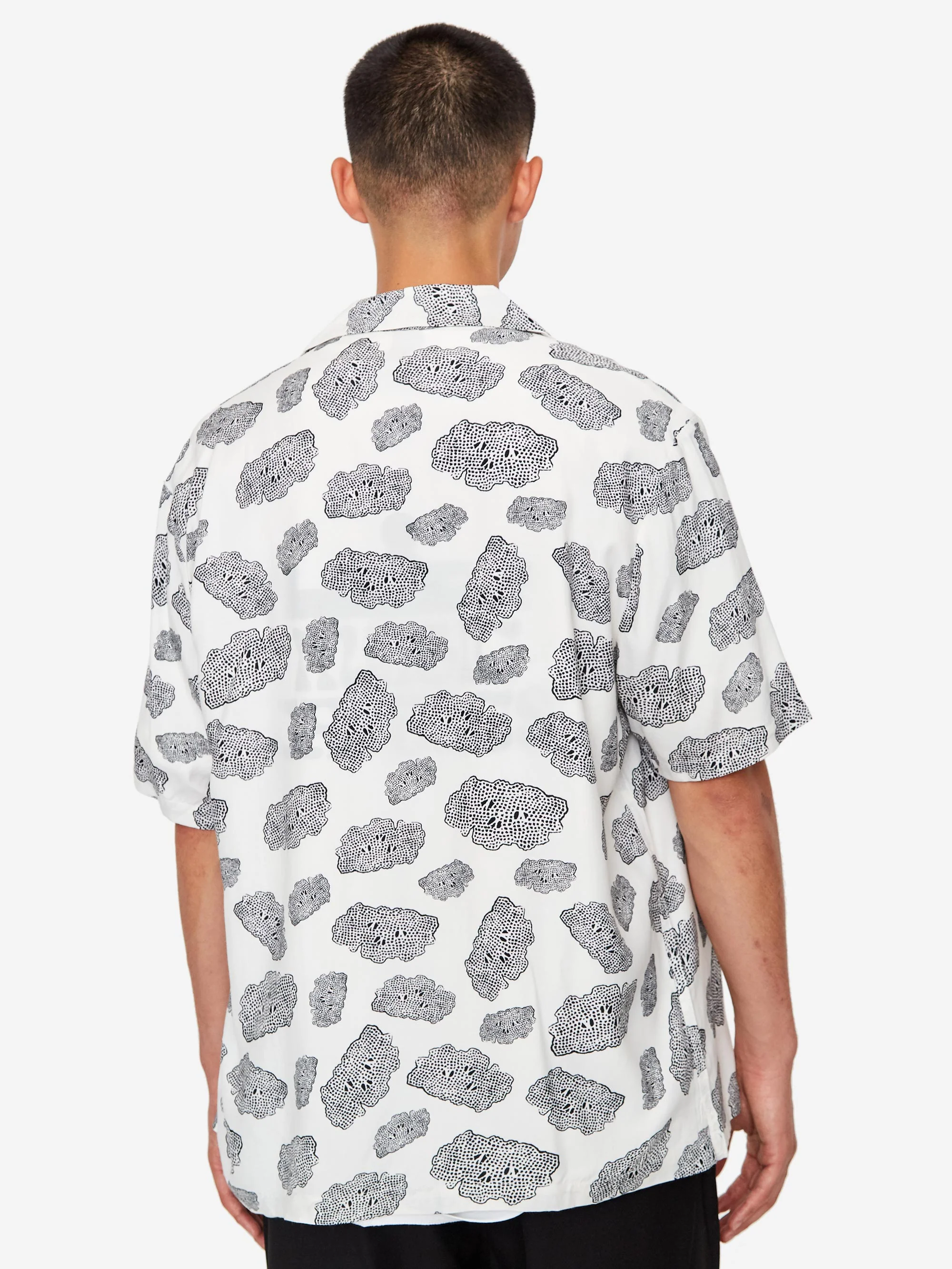 Magic Castles Camp Collar Shortsleeve Shirt - Shapes Print - Image 11