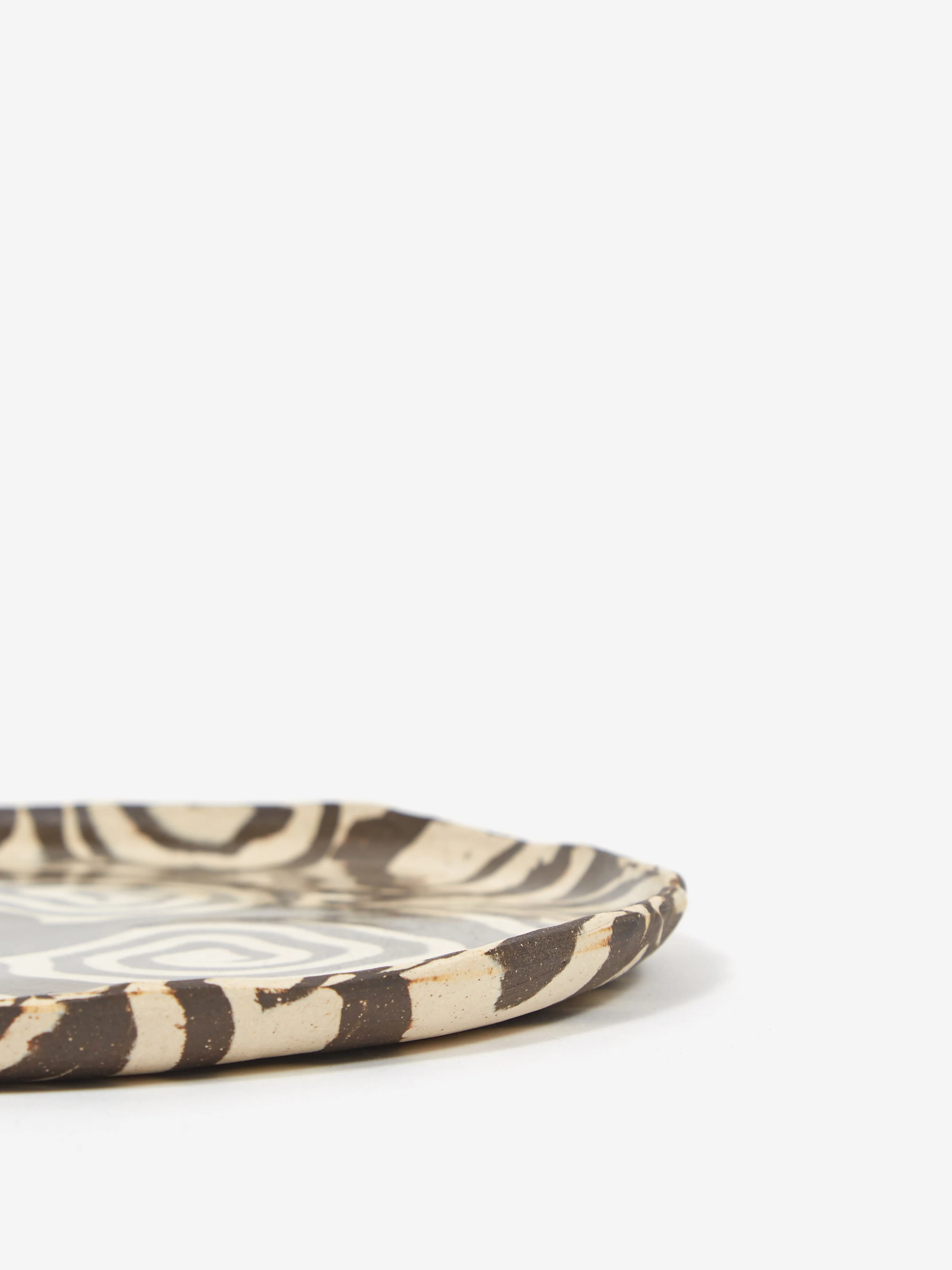 Mellow Ceramic Whirl Plate - Dark Brown - Image 3
