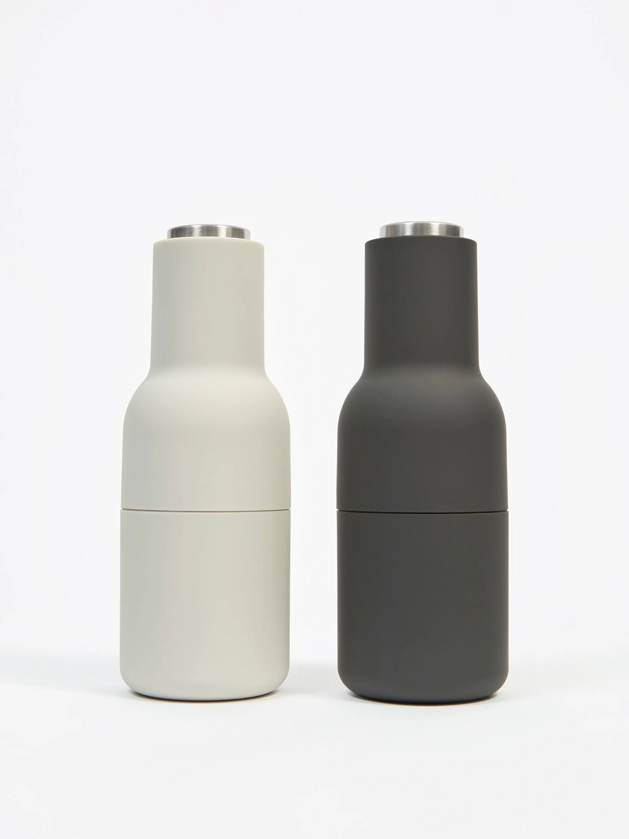 Menu Bottle Grinder - Ash/Carbon with Steel Lid