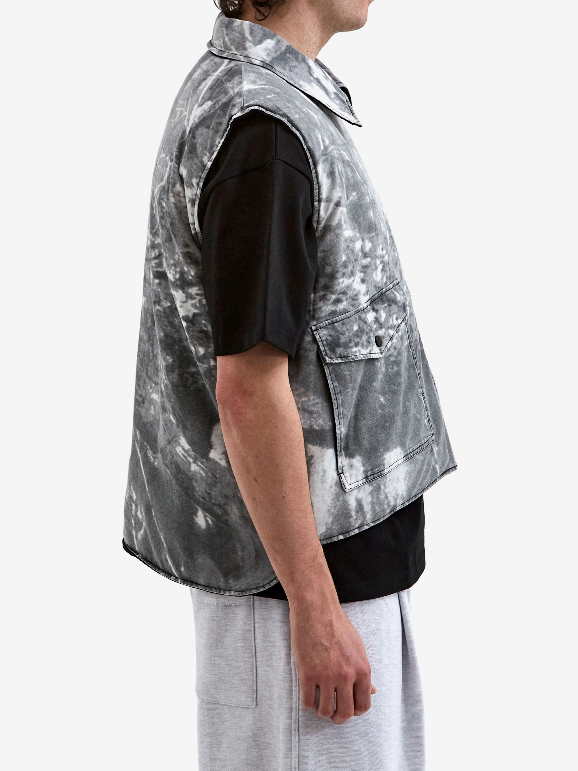 Metalwood Poly Filled Reversible Vest - Black - Image 11