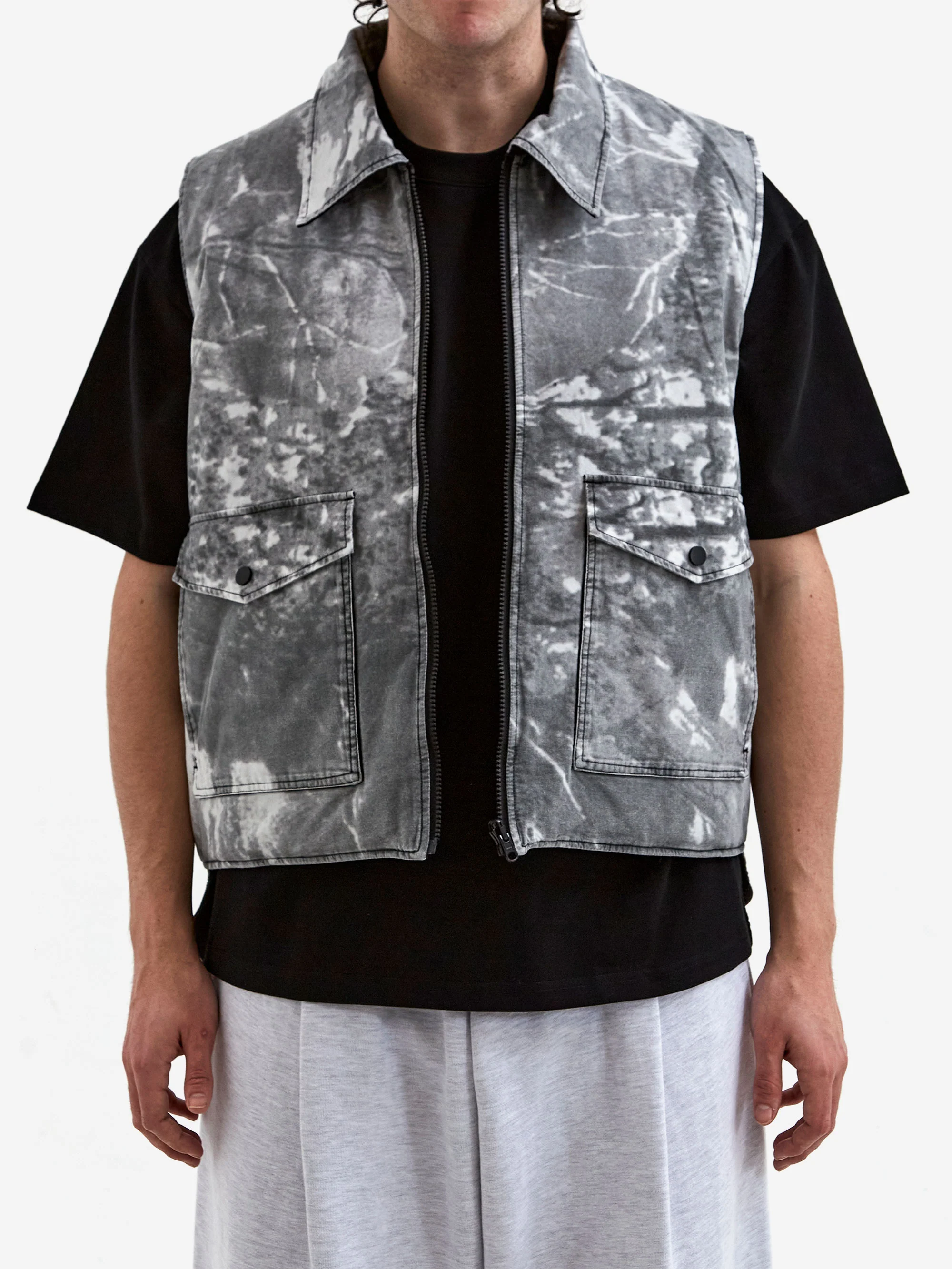 Metalwood Poly Filled Reversible Vest - Black - Image 4