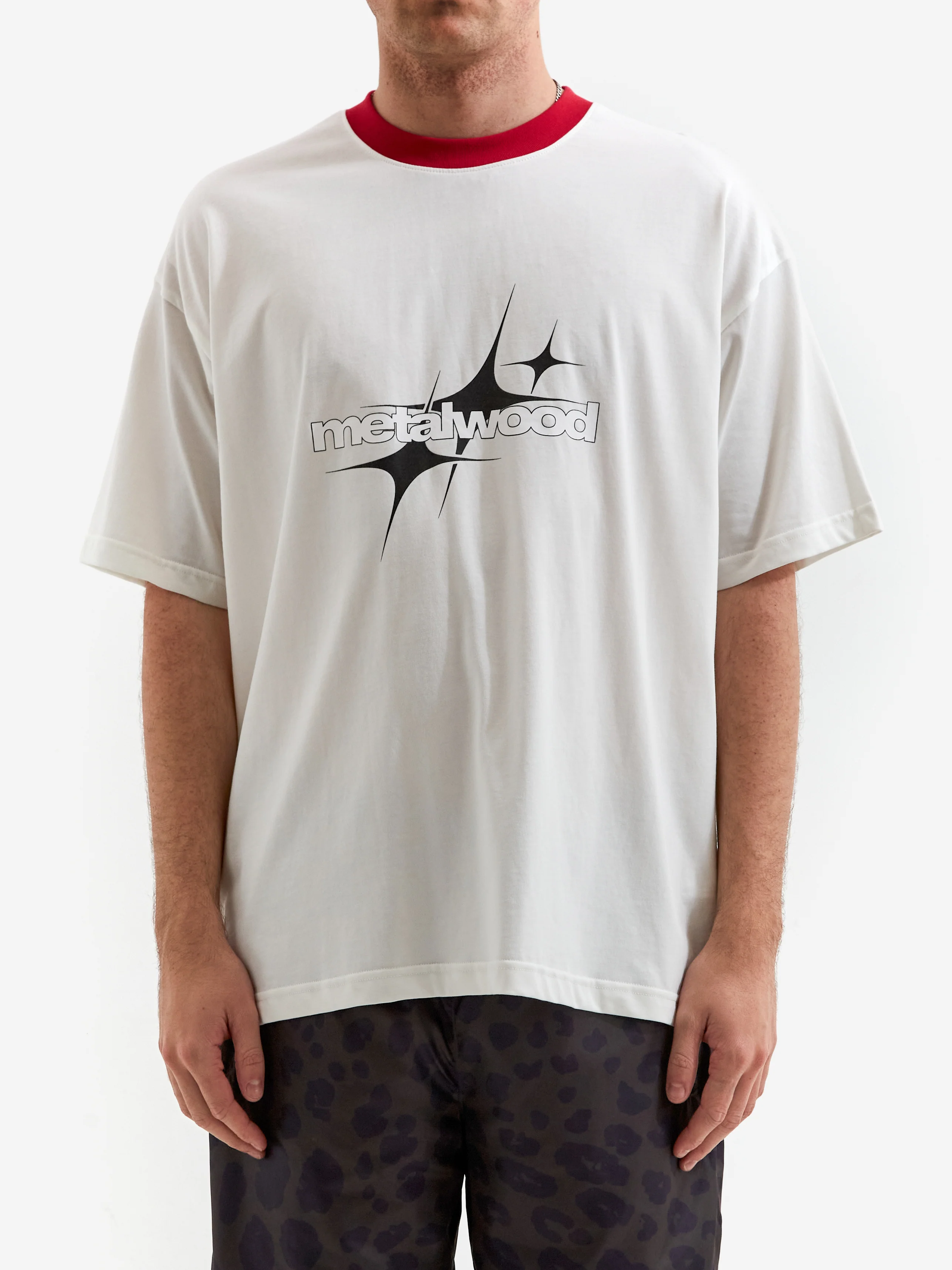 metalwood Twinkle Oversized T-Shirt - White & Tomato - Image 2