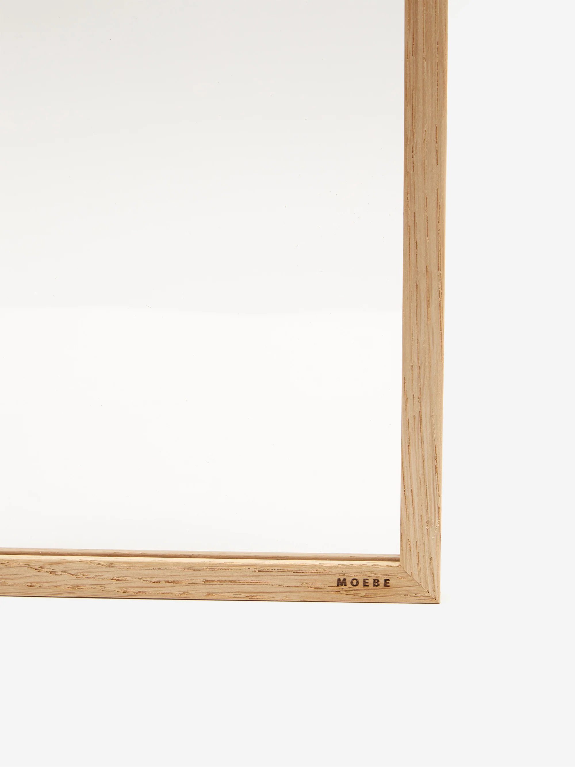 MOEBE A5 Picture Frame - Oak - Image 4