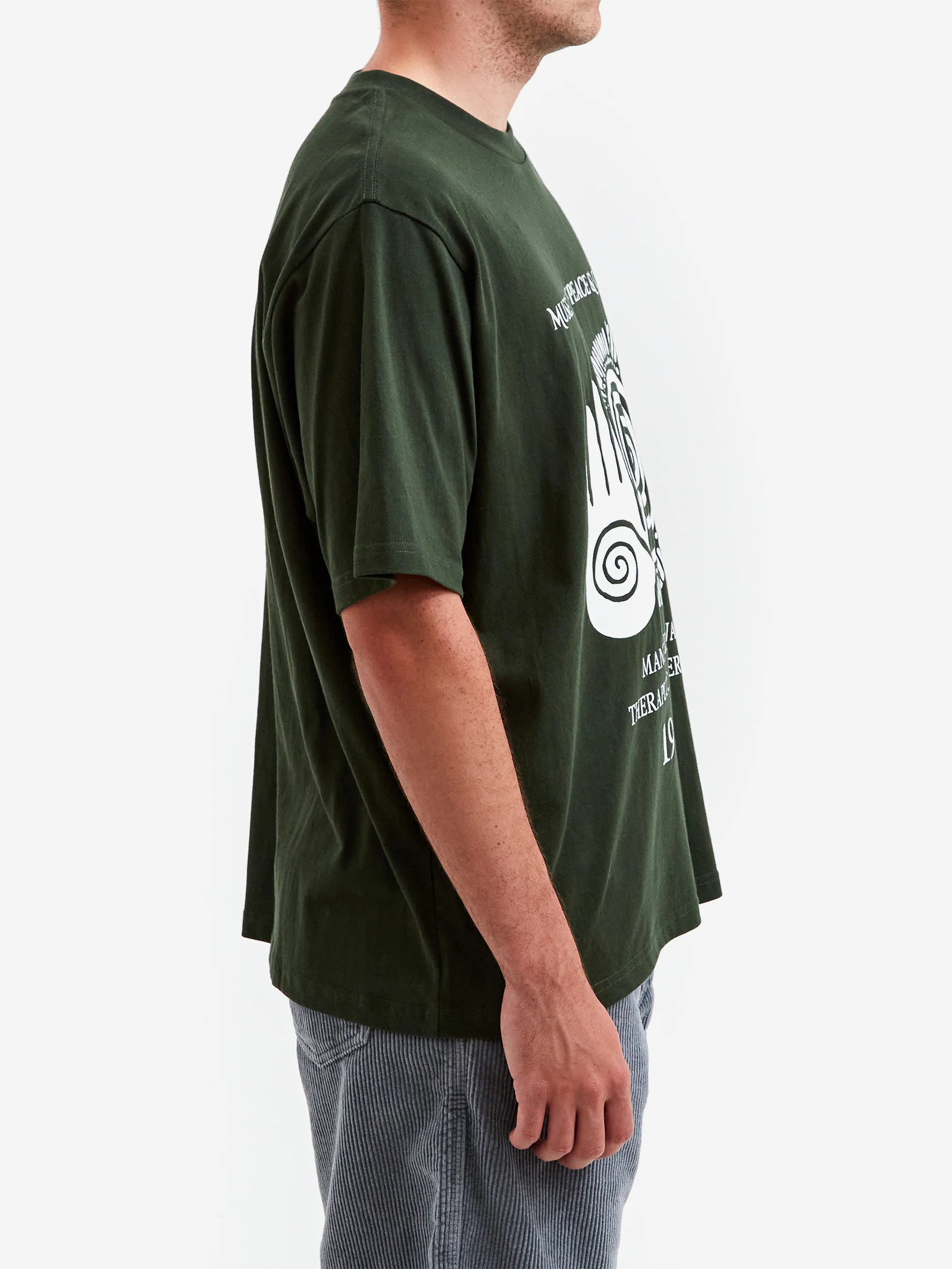 Museum Of Peace & Quiet Mano Curativa T-Shirt - Forest - Image 5