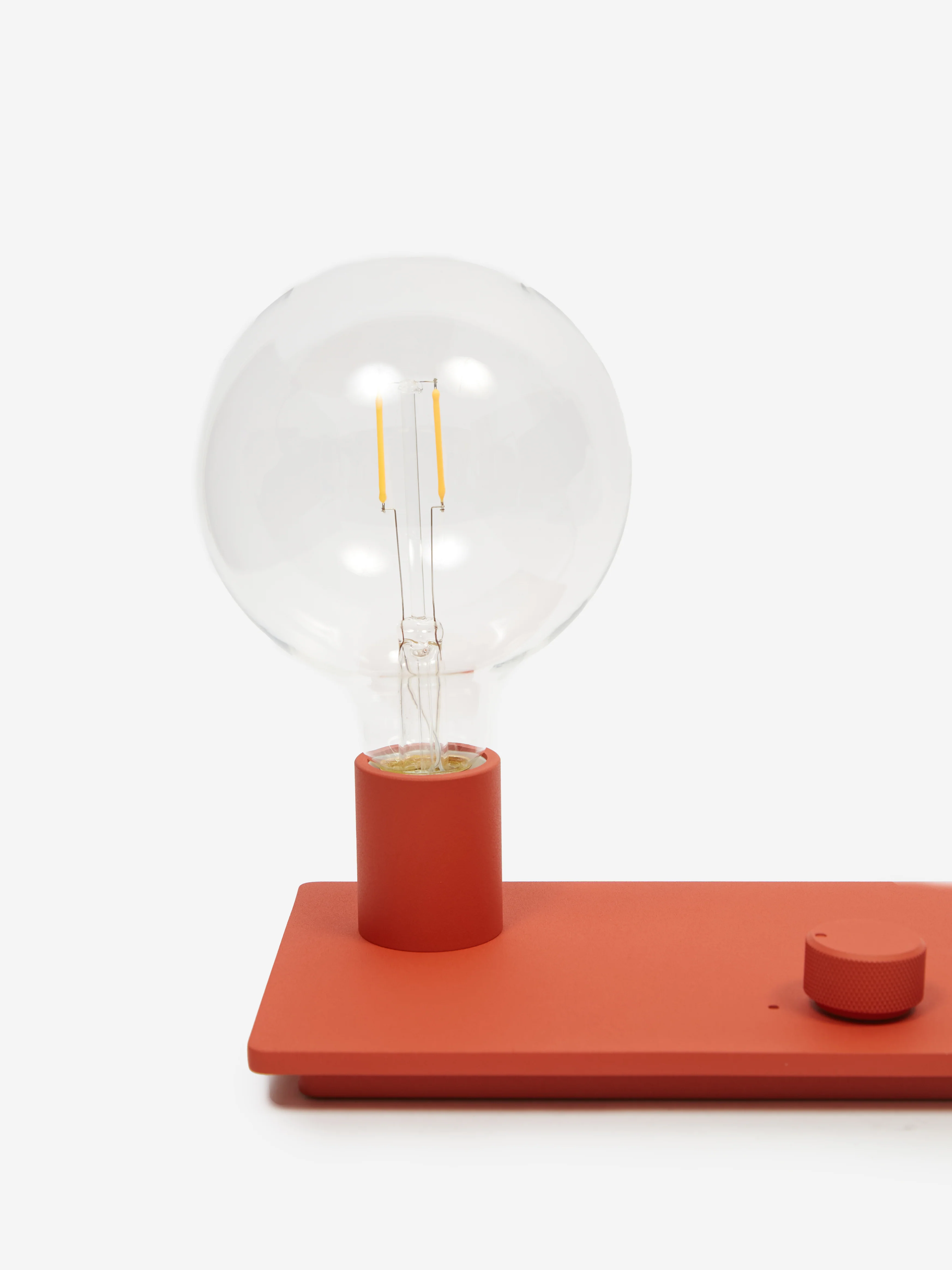 Muuto Control Lamp - Red - Image 4
