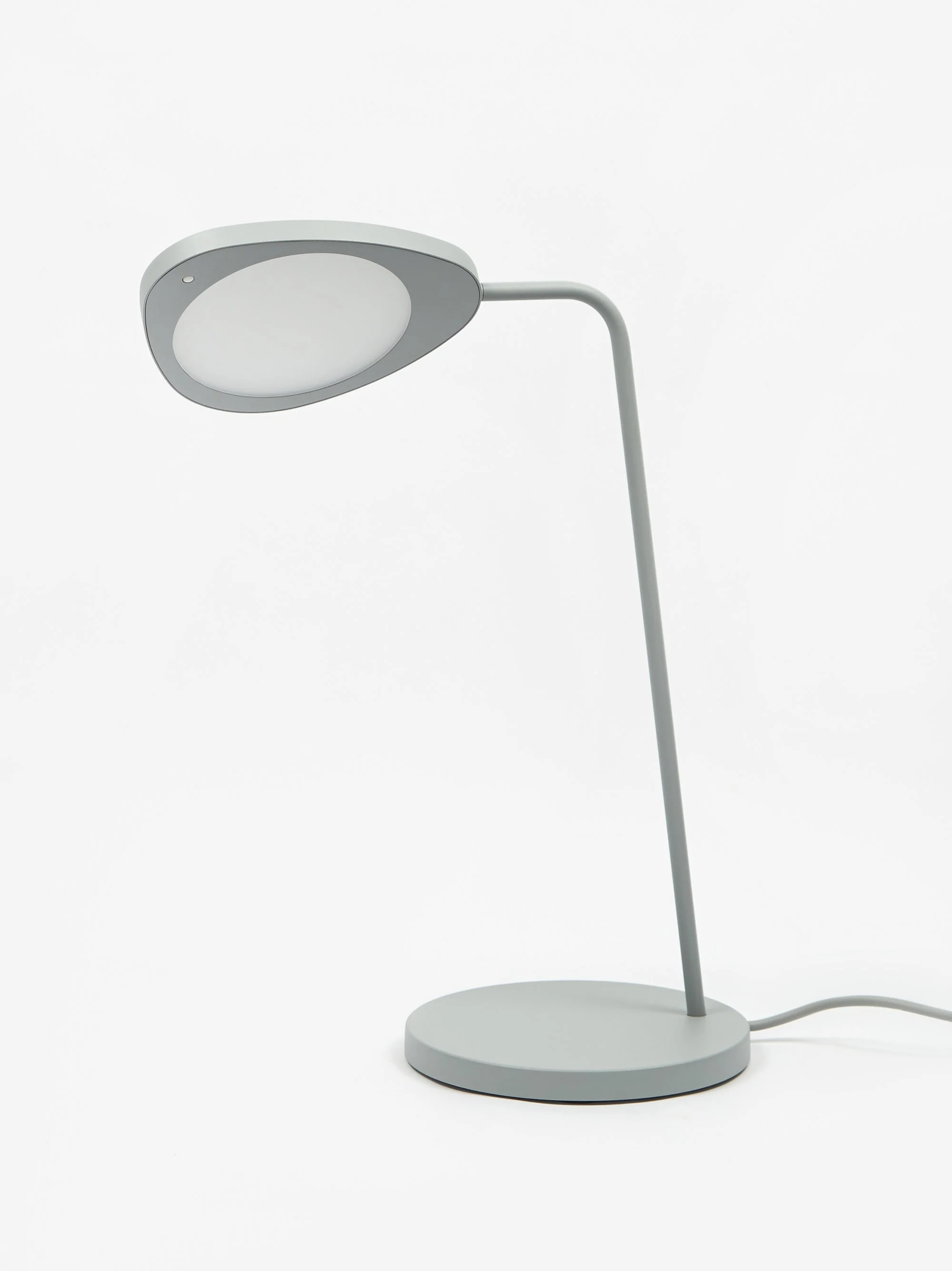 Muuto Leaf Table Lamp - Grey