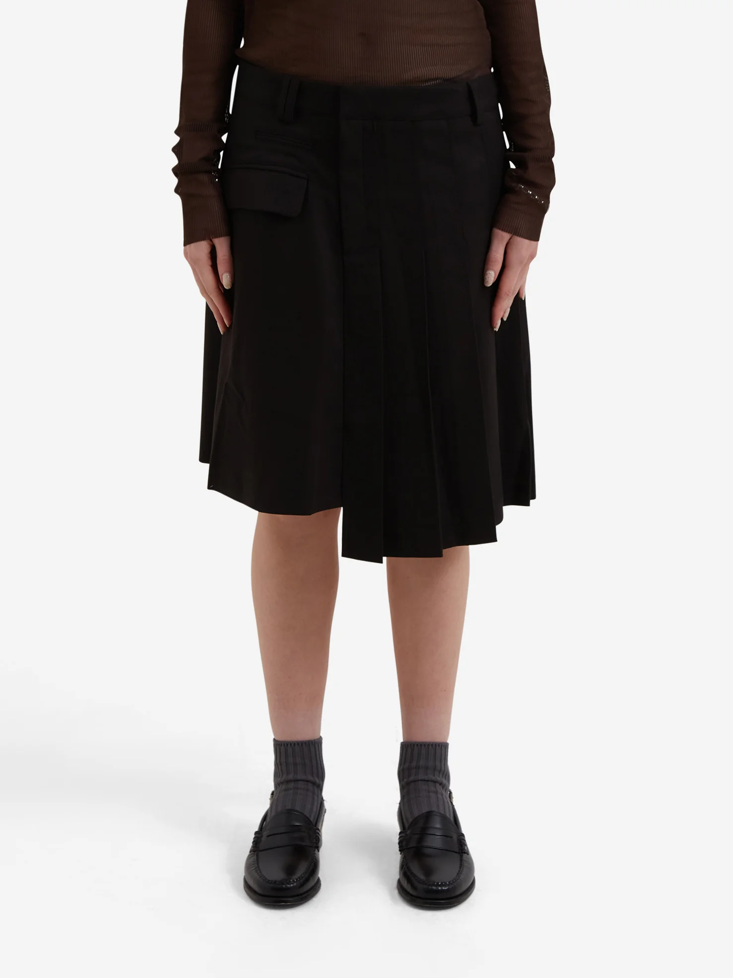 NACHE Magnetic Pleated Midi Skirt - Black