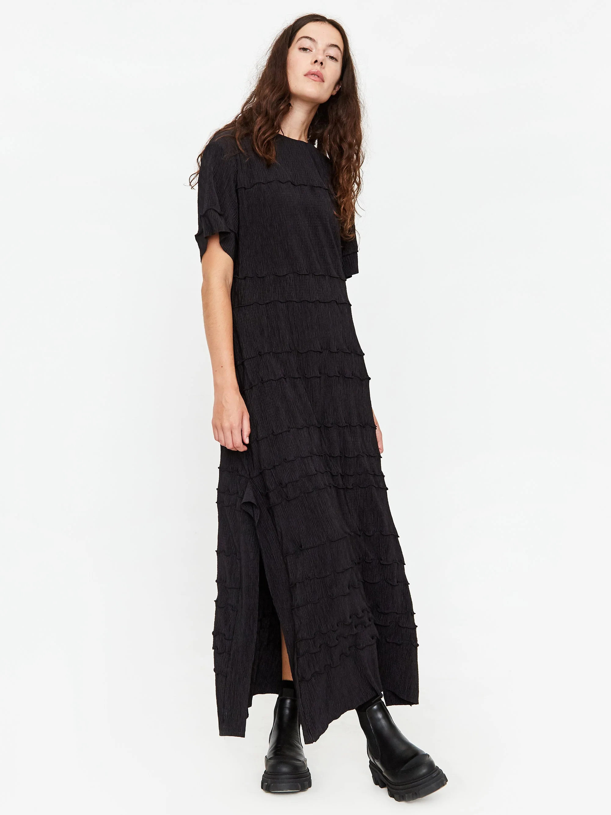 Neul Wave Edges Dress - Black - Image 2