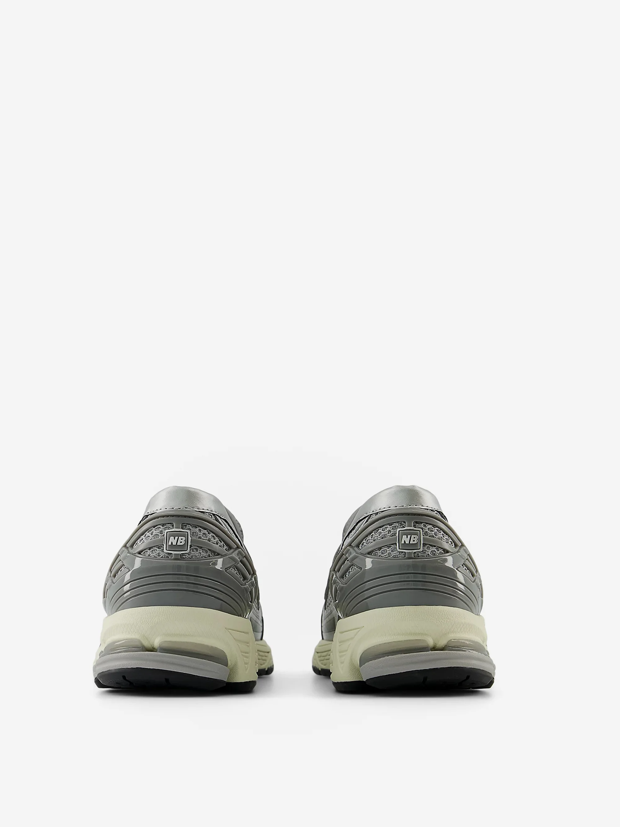 New Balance 1906 Loafer - Silver - Image 5