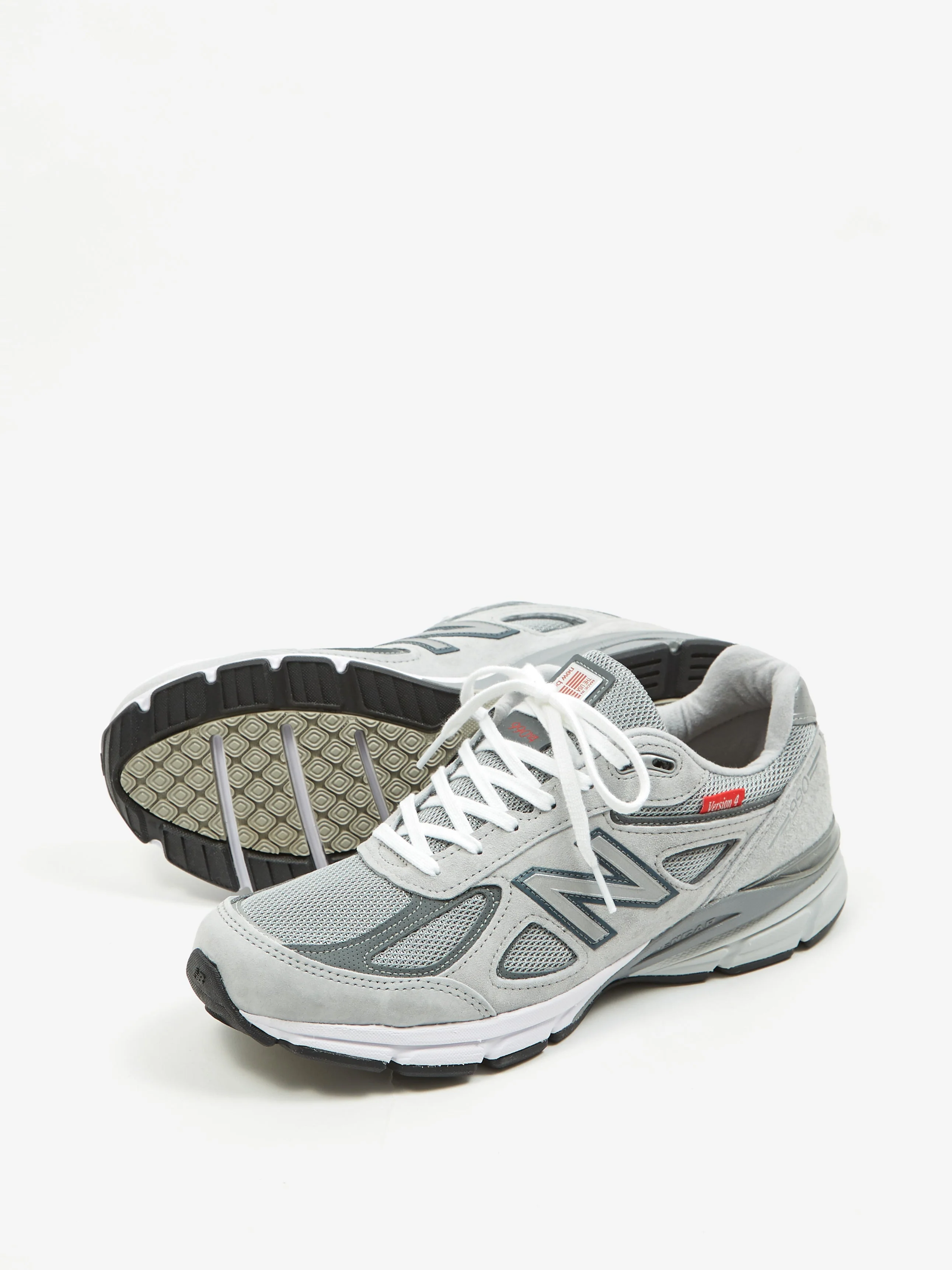 New Balance 990 V4 - Grey - Image 8