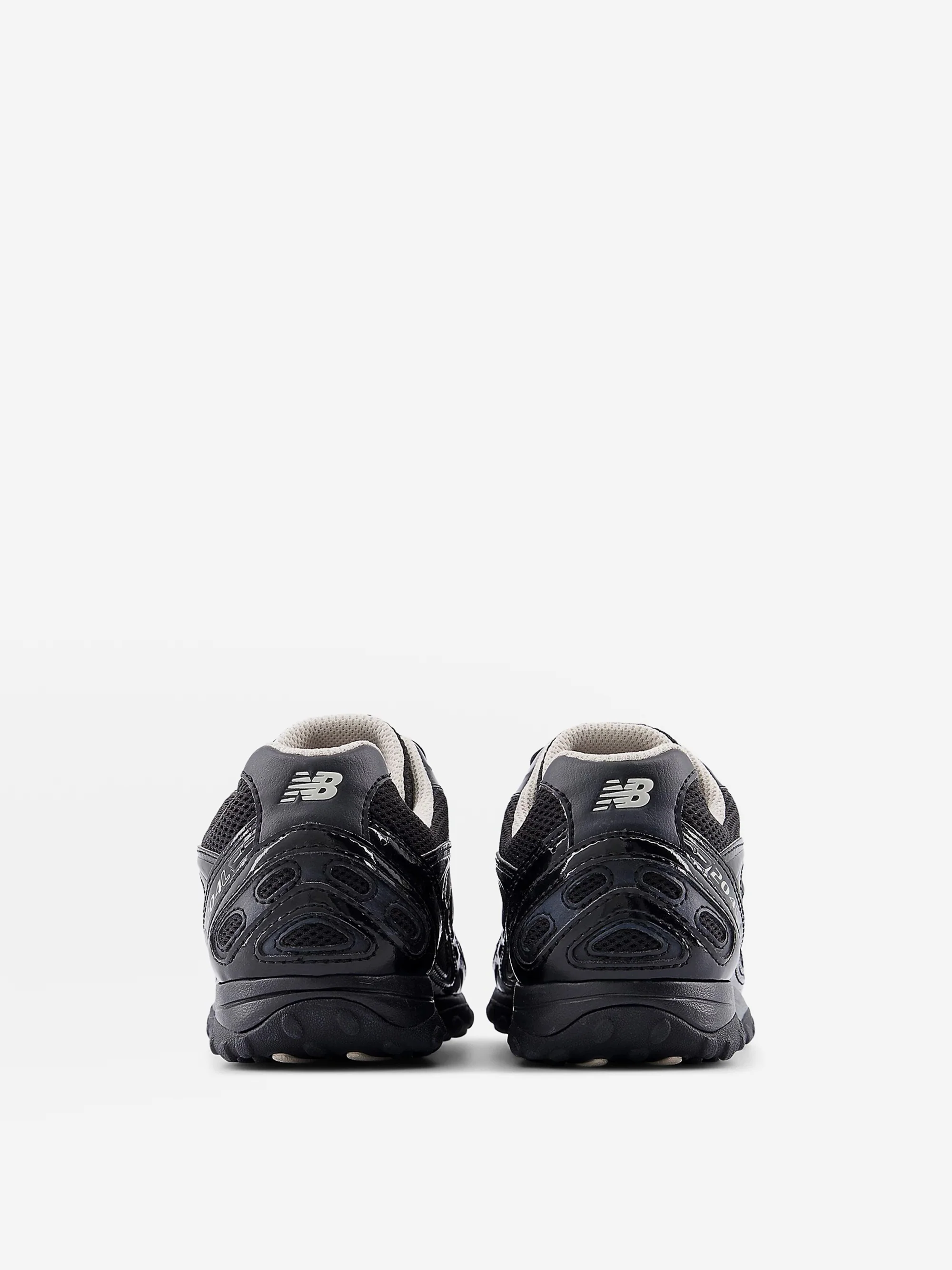 New Balance U204LMRA - Black - Image 3