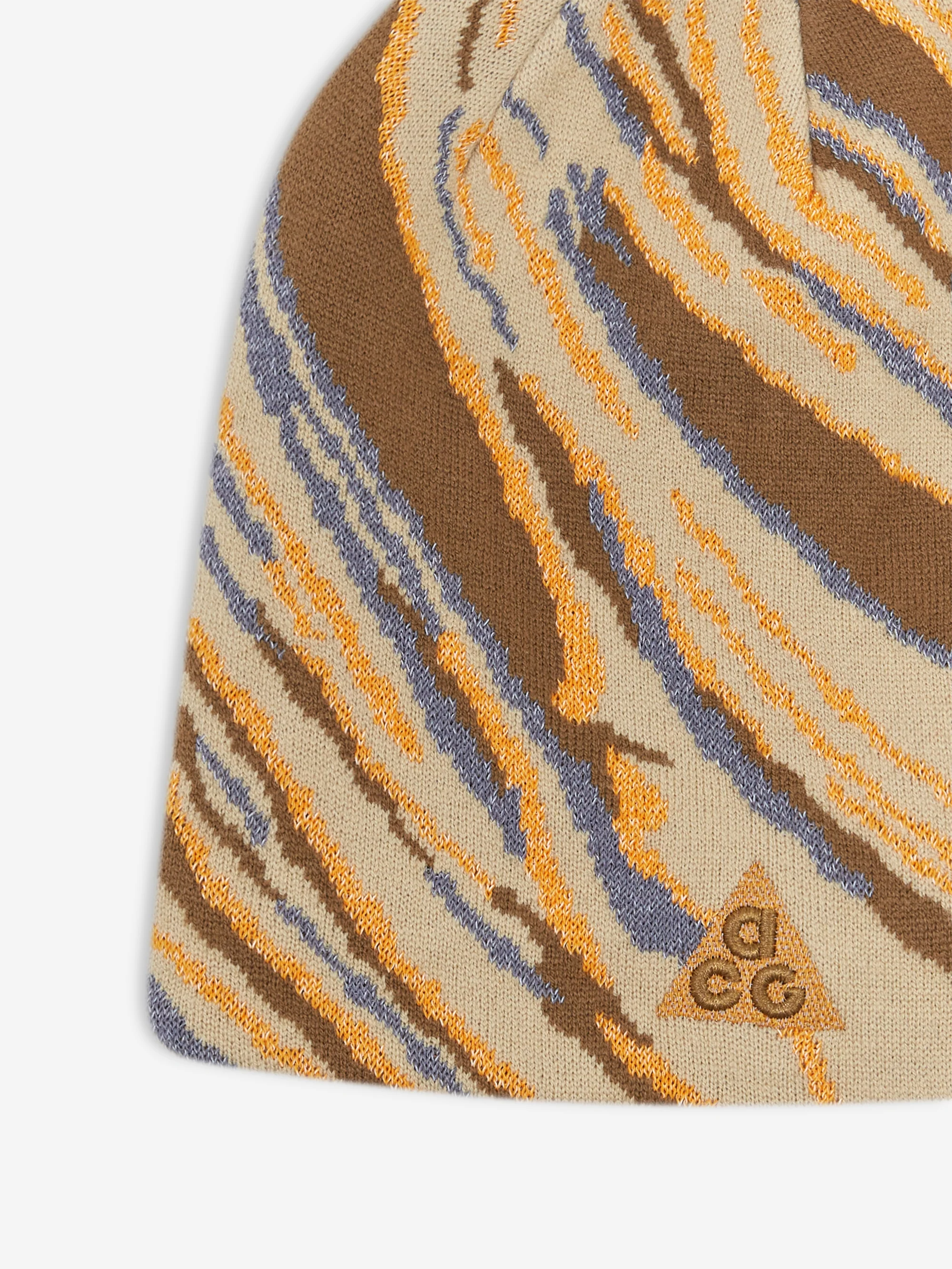 Nike ACG Peak Big Band Beanie - Parachute Beige/Reflective - Image 4