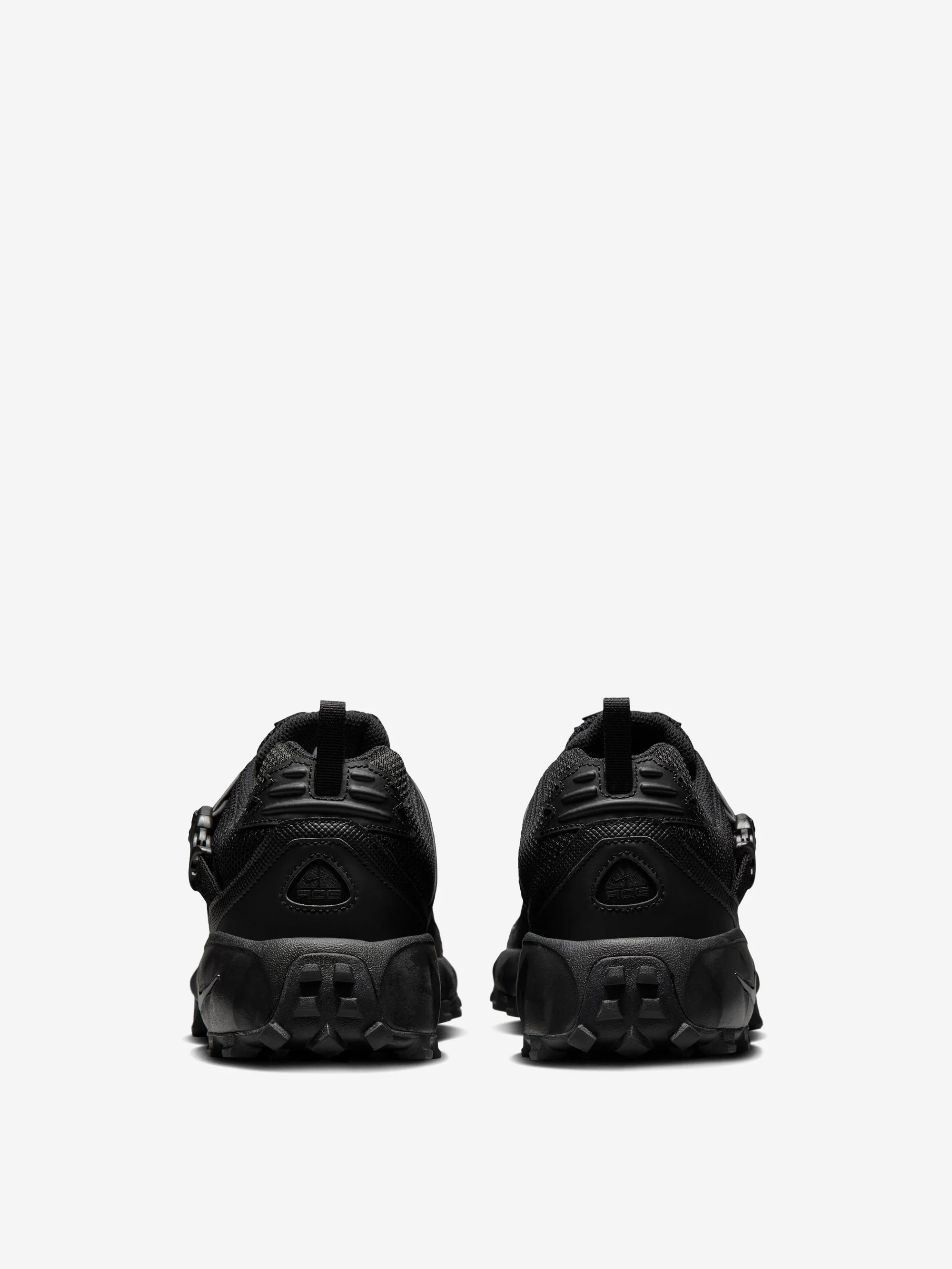 Nike ACG Phassad - Black/Black-Black - Image 4
