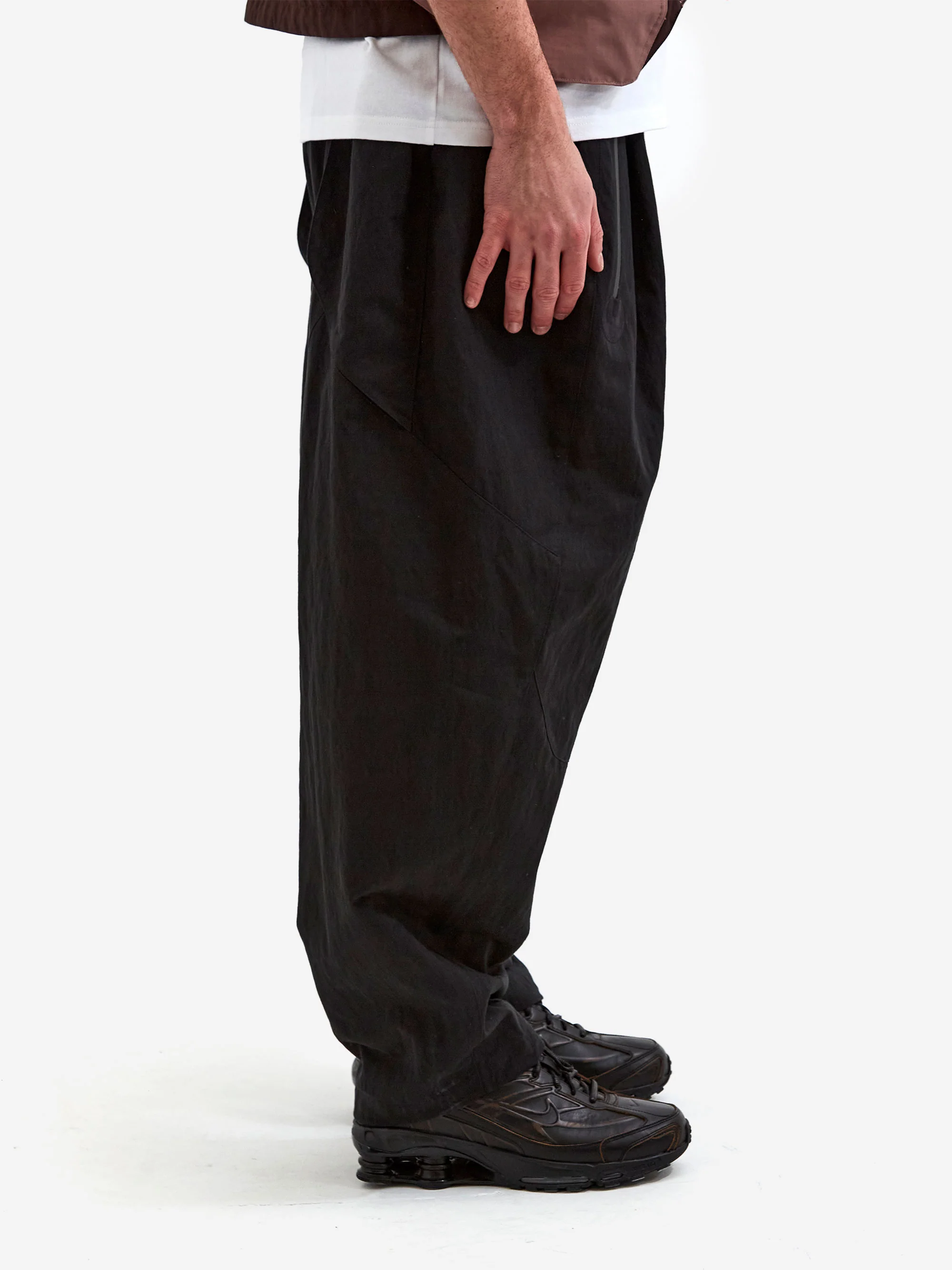 Nike ISPA Adapt Wrap Pant - Black/Black - Image 5