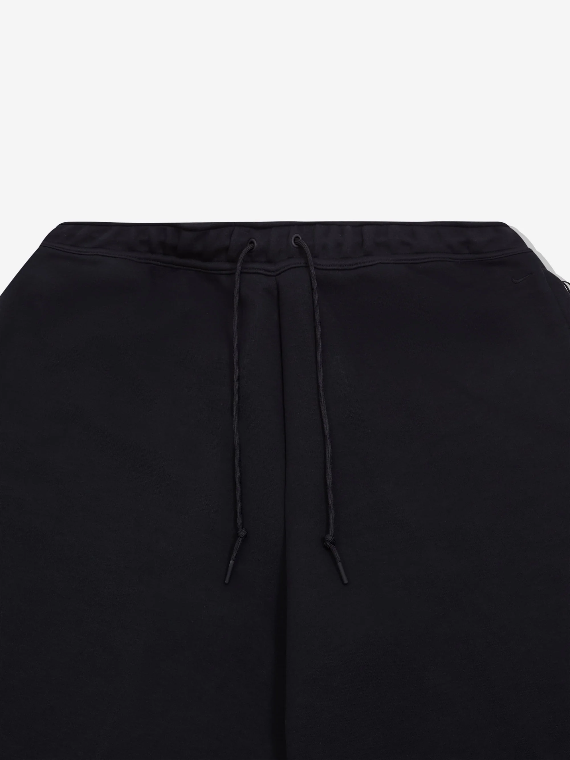 Nike Tech Fleece Short - Black - Image 2