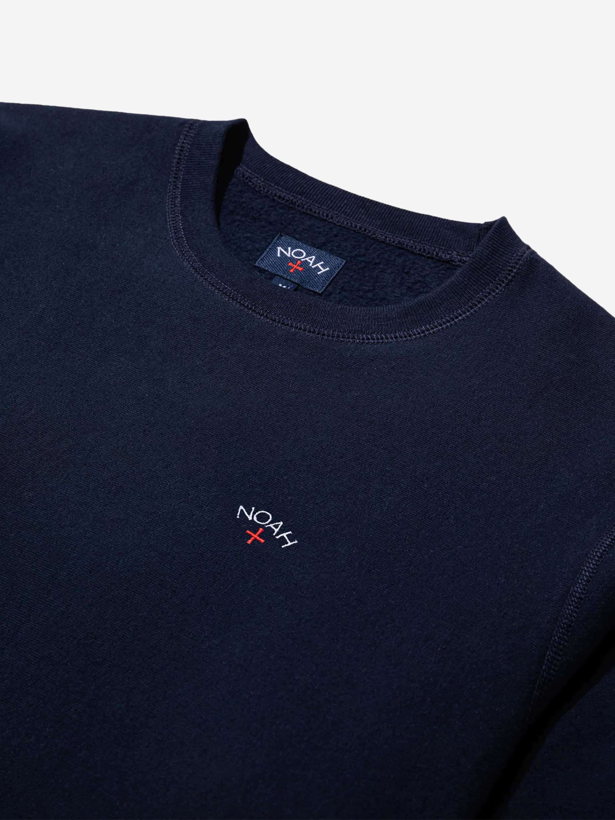 Noah Classic Crewneck - Navy - Image 3