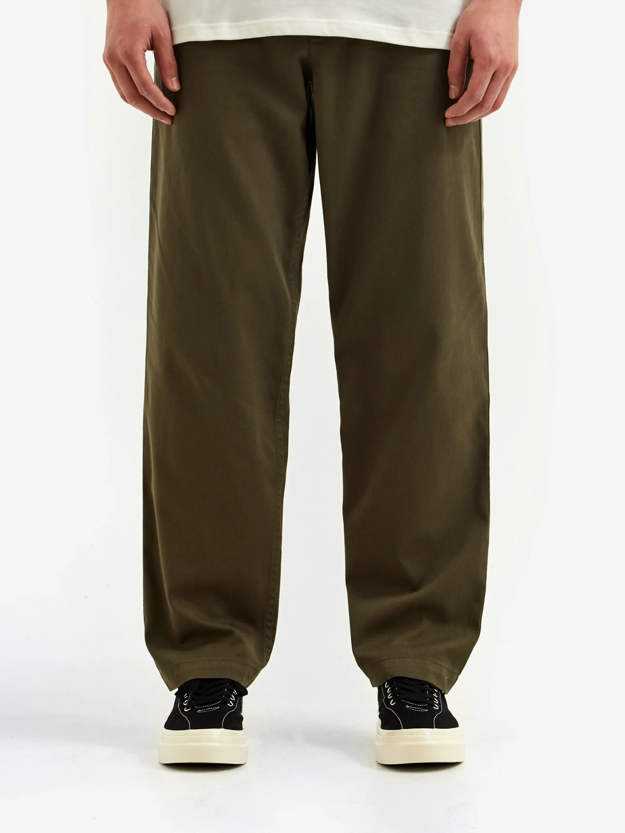 Norse Projects Ezra Relaxed Organic Stretch Twill Trouser - Ivy Green - Image 2