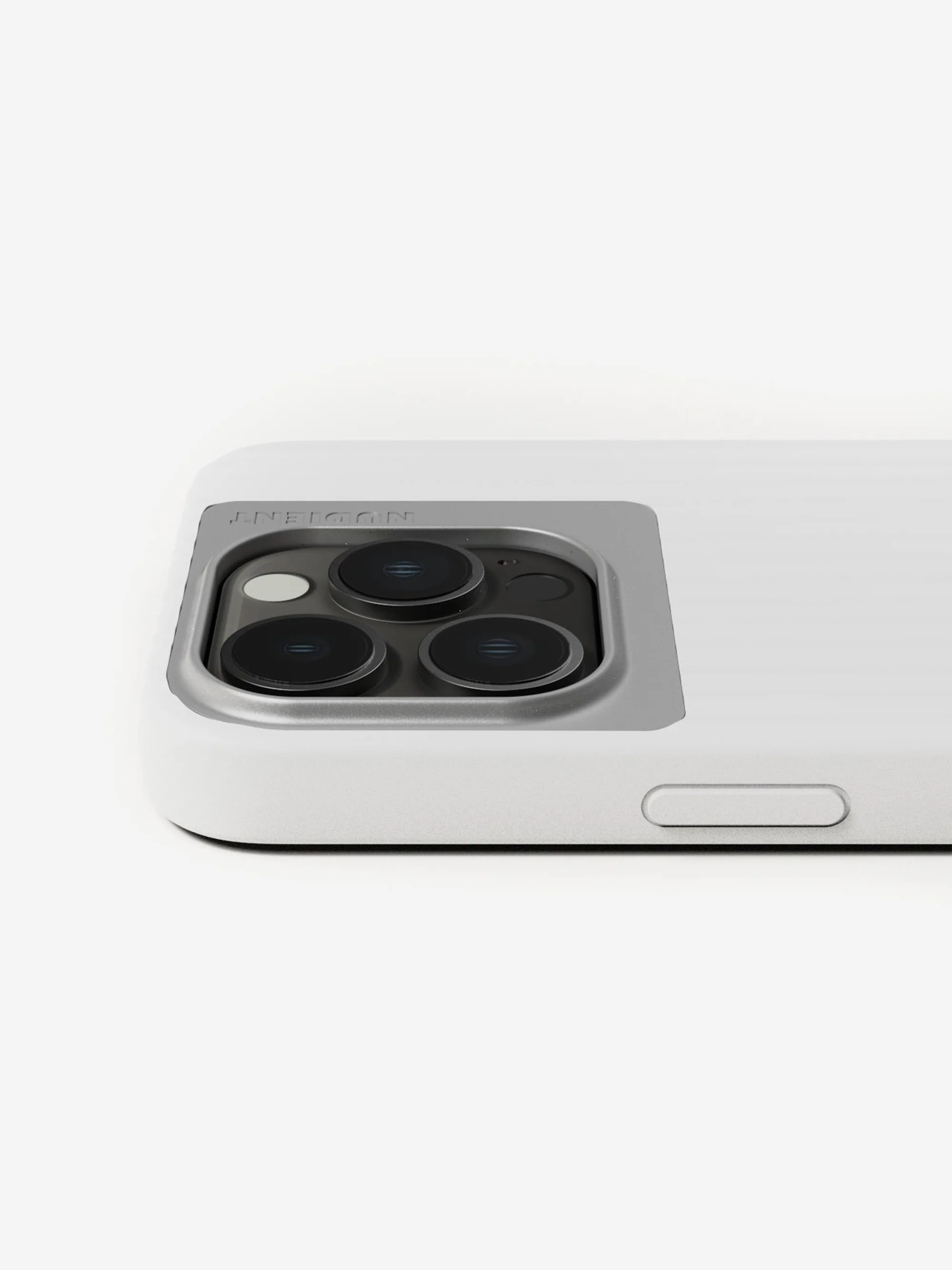 Nudient Bold Case iPhone 15 Pro (with MagSafe) - Chalk White - Image 4