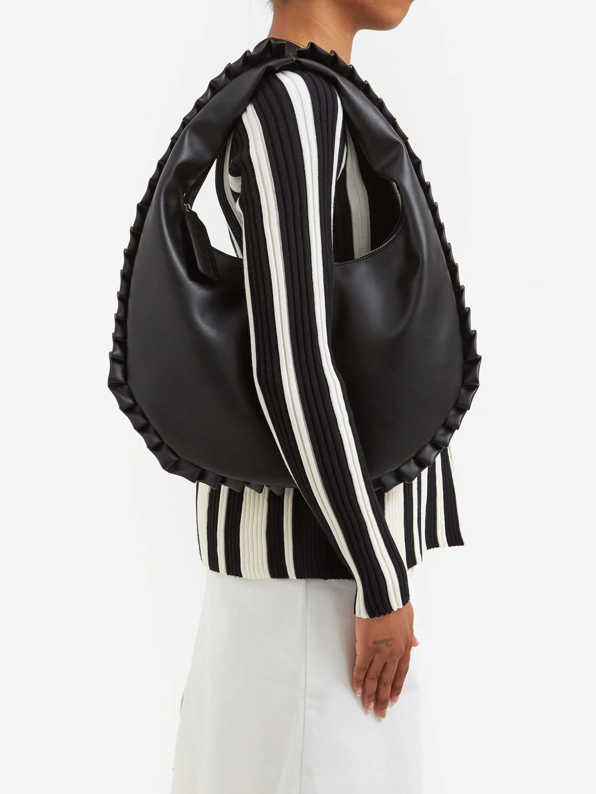 OperaSPORT Liv Vegan Leather Bag - Black - Image 2