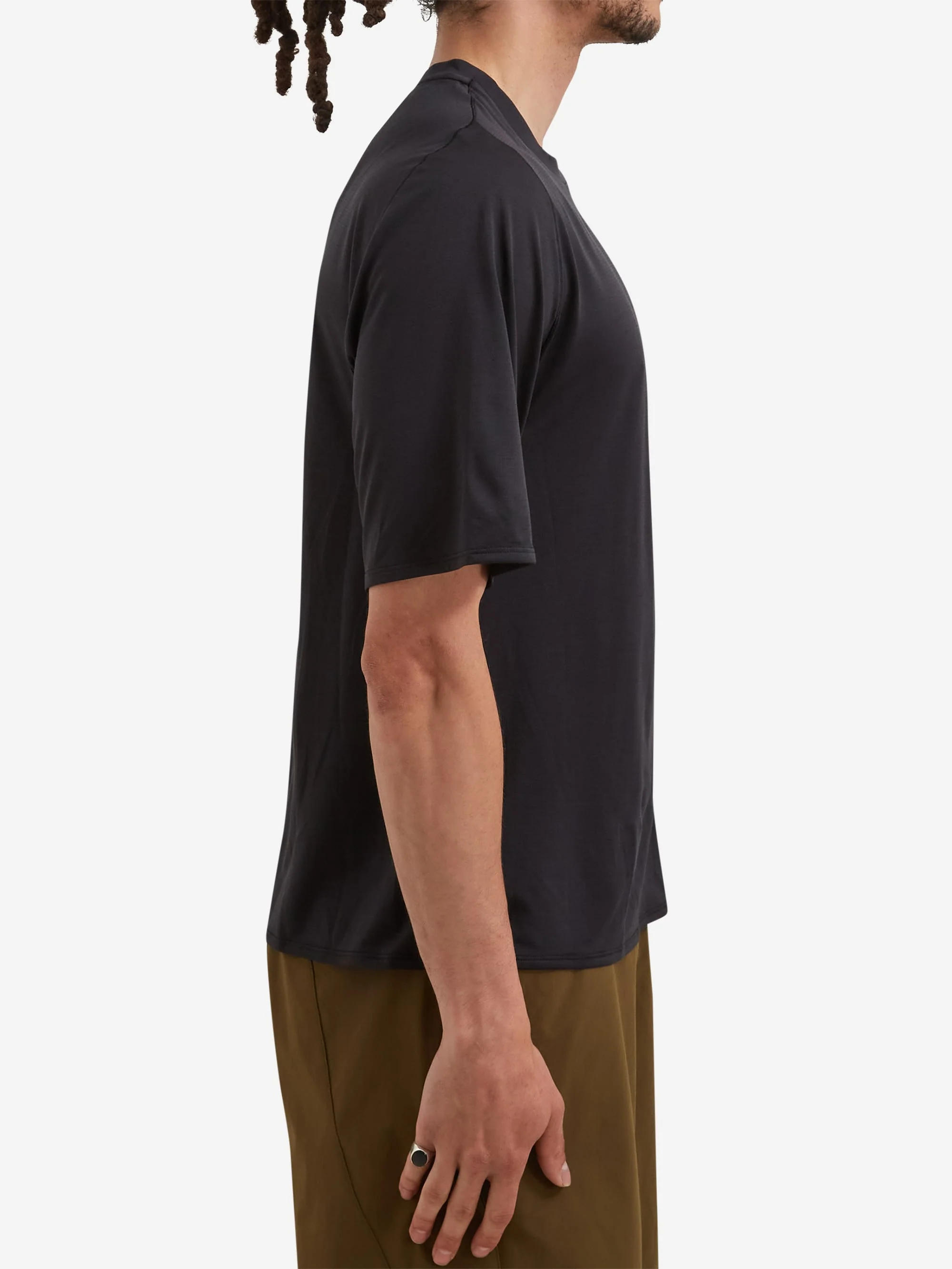 Portal Lateral Peak Short Sleeve T-Shirt- Black Beauty - Image 5