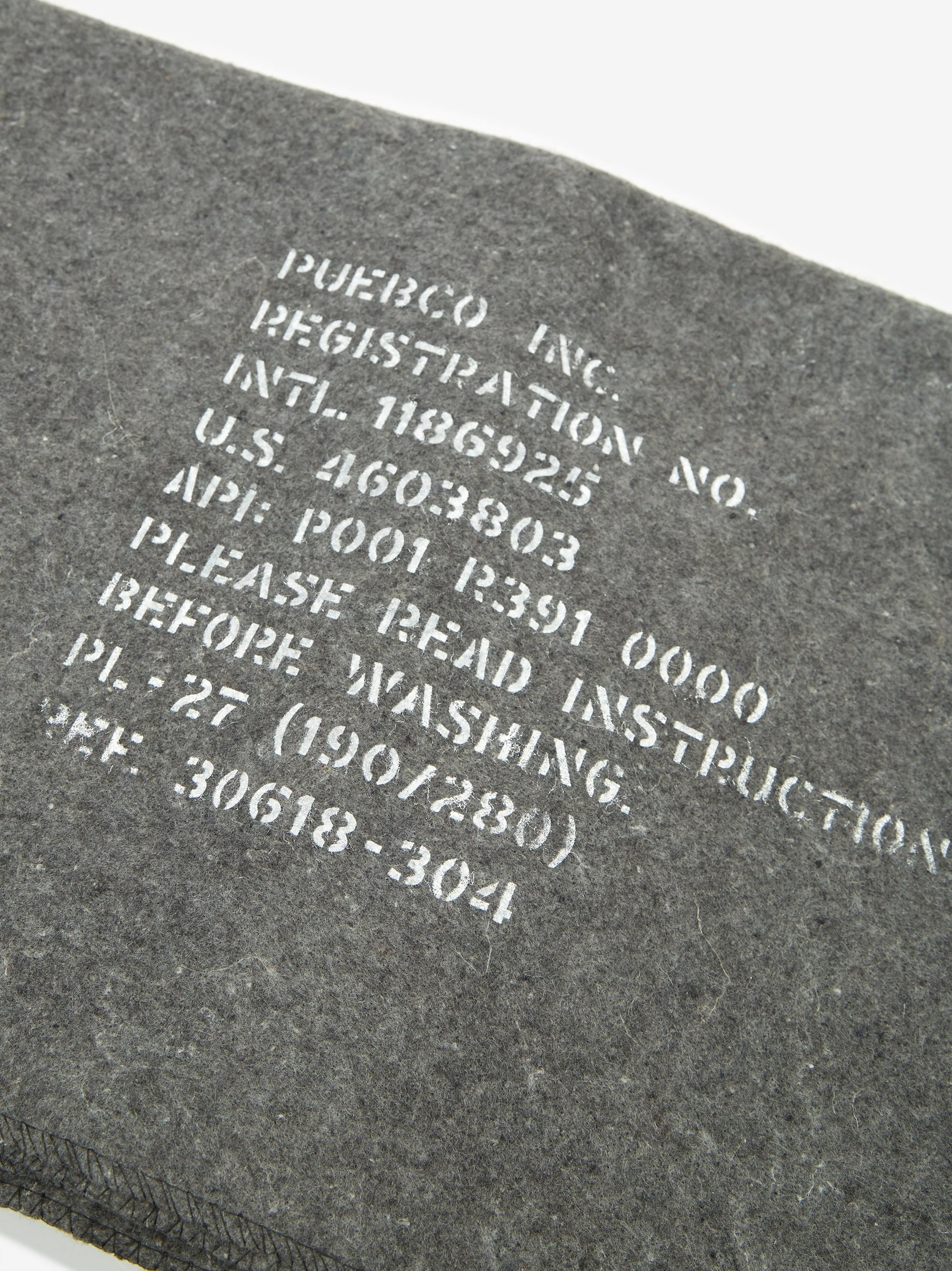 Puebco Recycled Wool Mix Blanket - Grey - Image 3