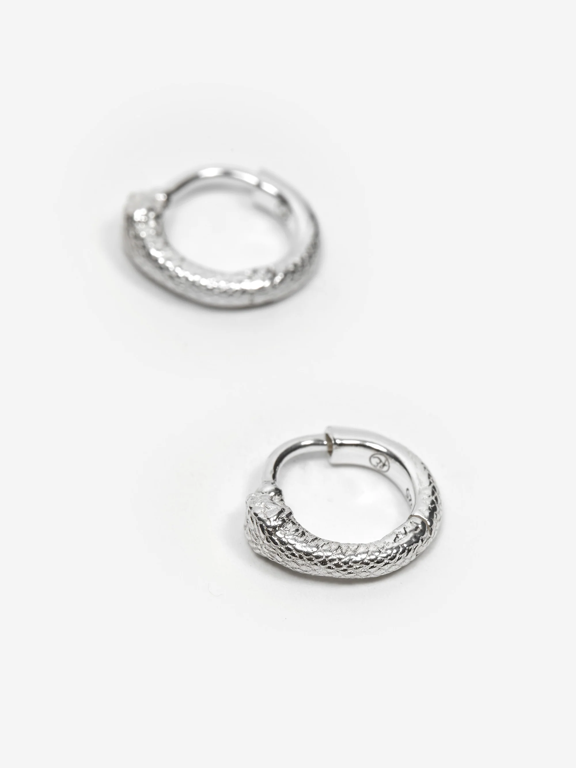 Rachel Entwistle Mini Ouroboros - Silver - Image 4