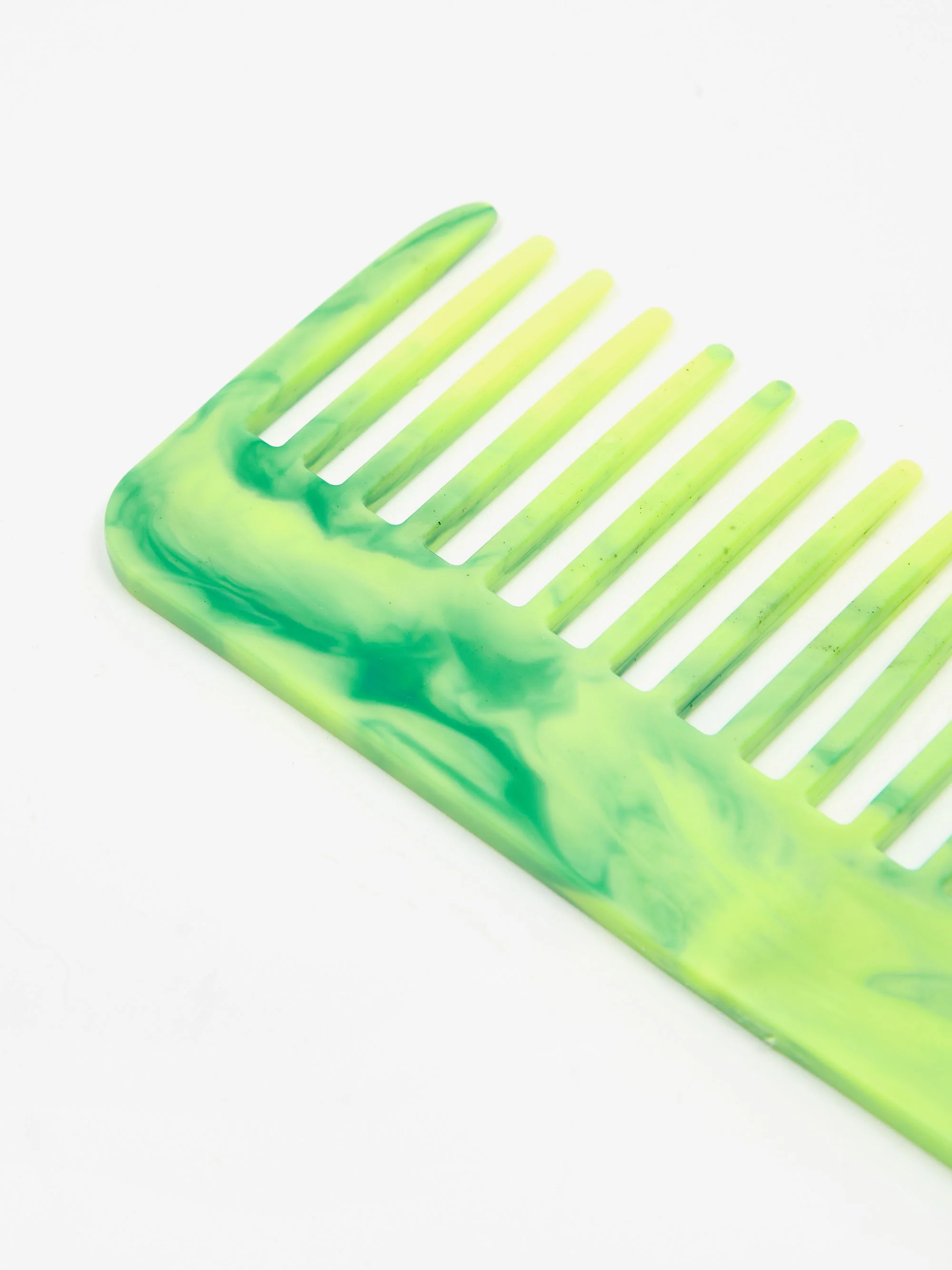 RE=COMB Recycled Plastic Flexible Hair Comb - Neon Green - Image 4