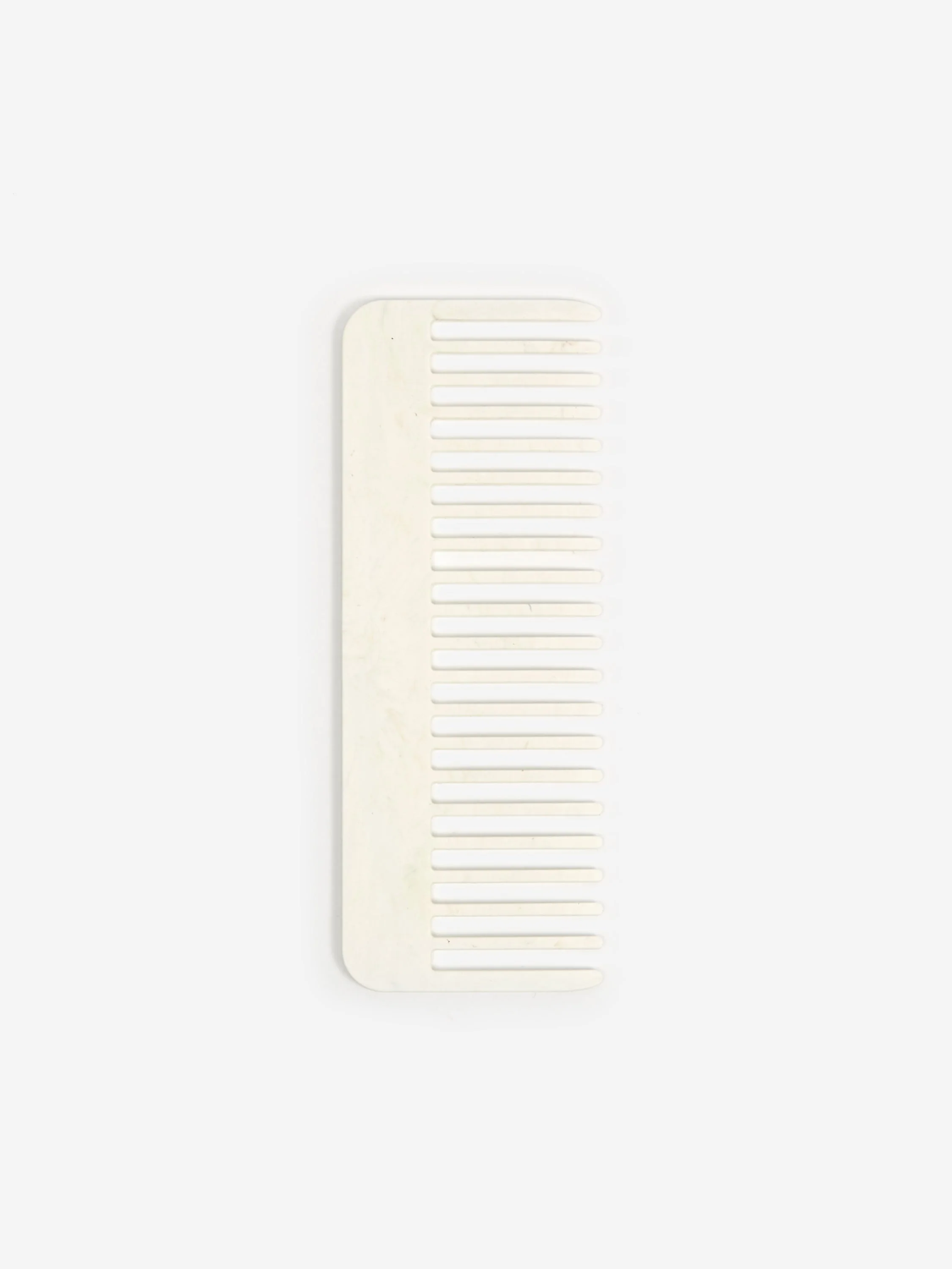 RE=COMB Recycled Plastic Hair Comb - Chalk - Image 3