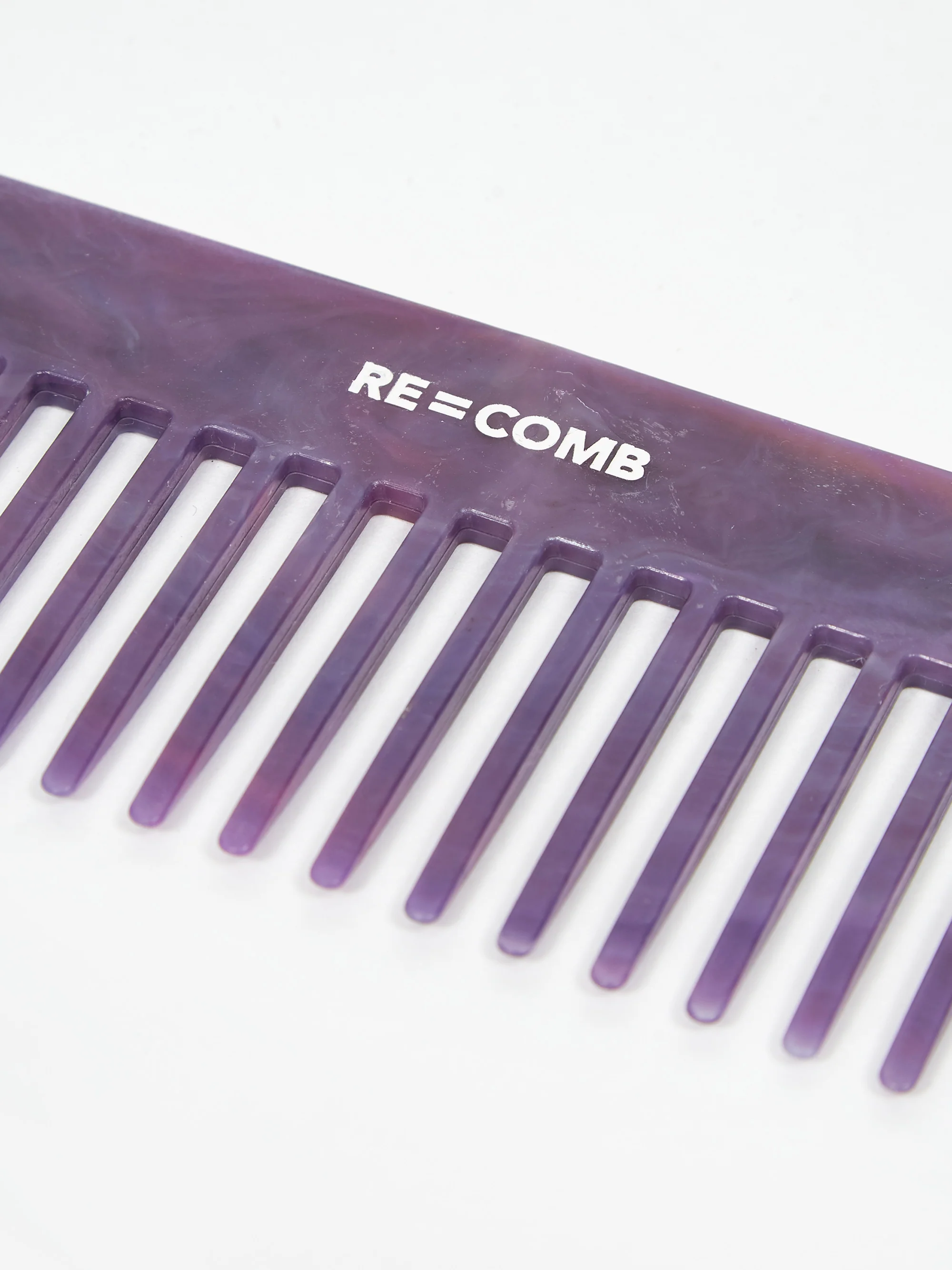 RE=COMB Recycled Plastic Hair Comb - Purple - Image 3