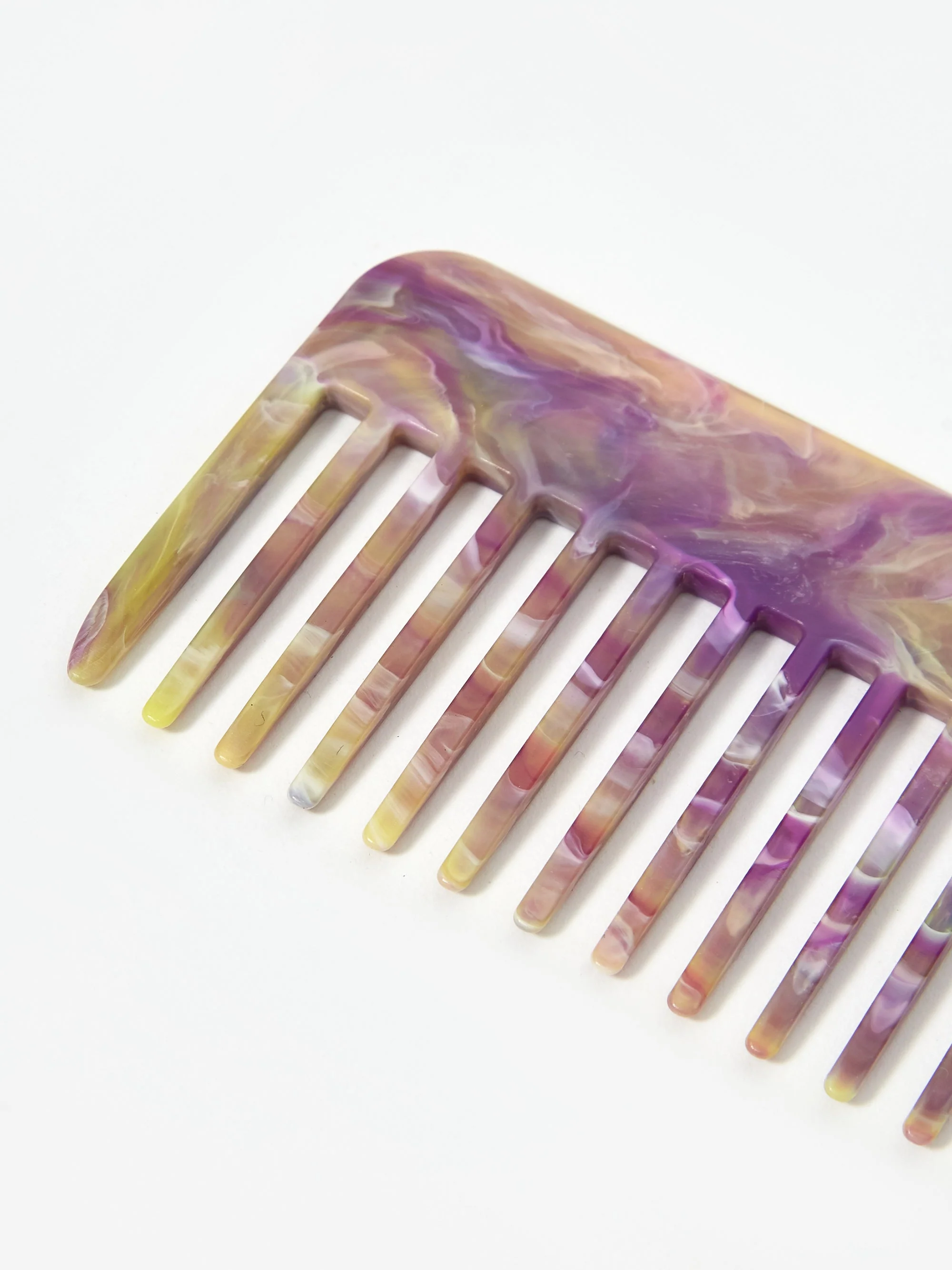 RE=COMB Recycled Plastic Hair Comb - Purple Haze - Image 4