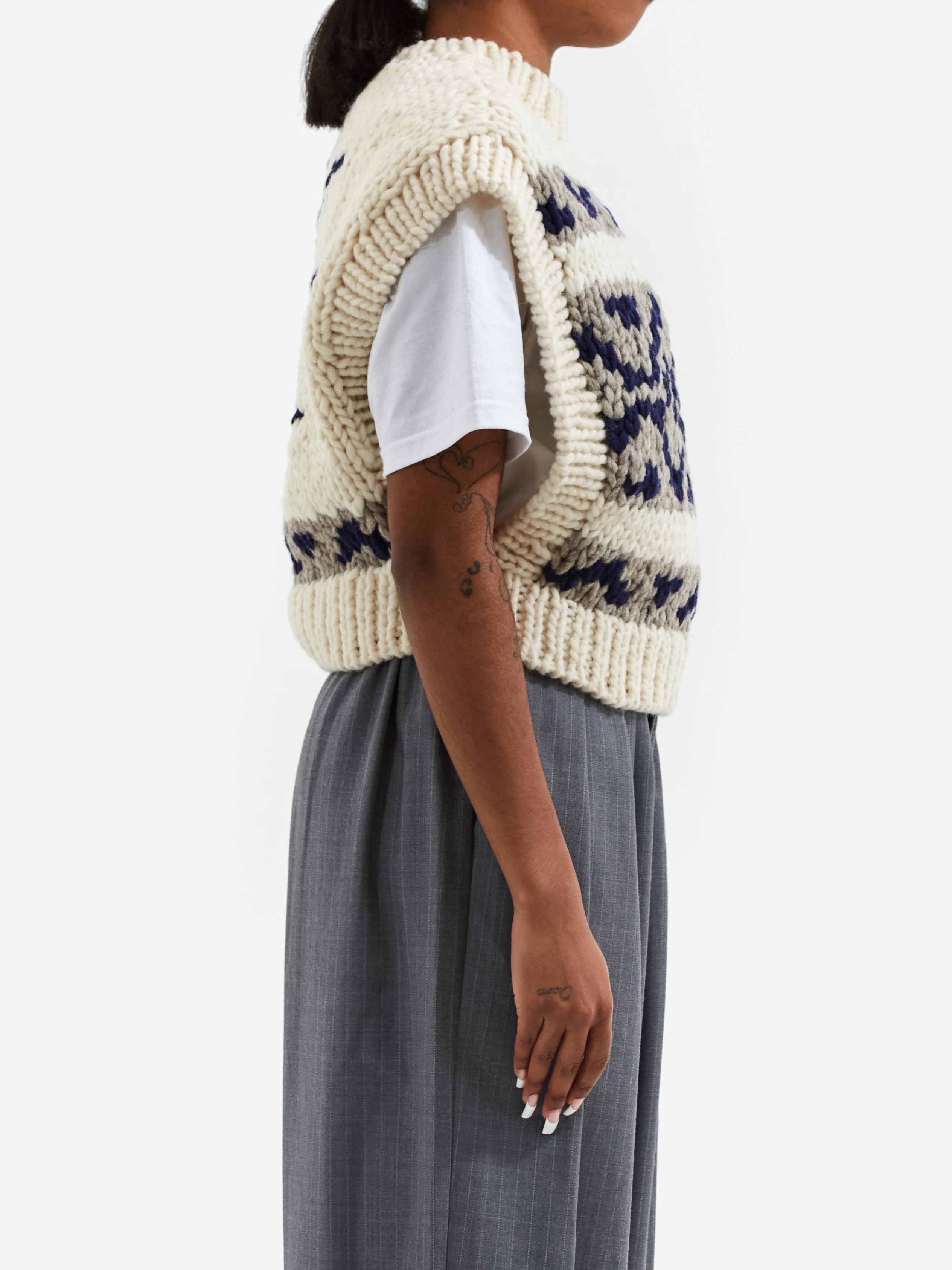 Rhodolirion Cowichan Knit Vest - Ivory - Image 2