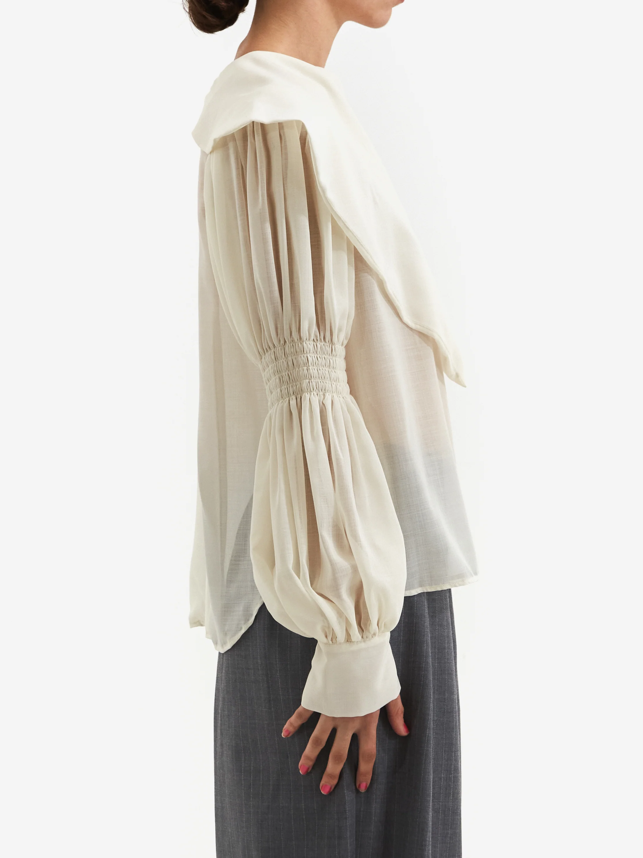 Rhodolirion Two-way Cape Collar Blouse - Natural - Image 3