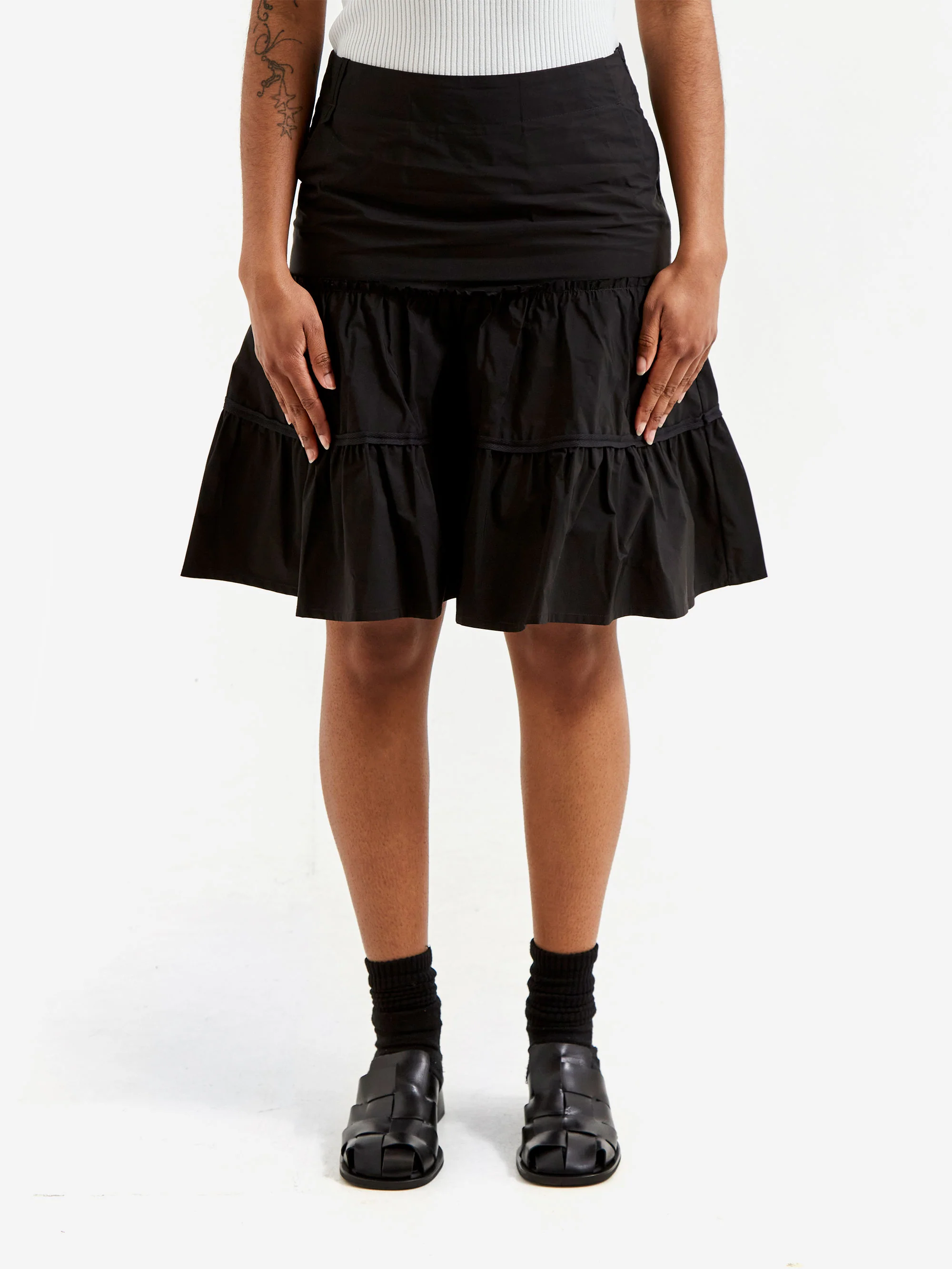 Romina Ferrari Wave Skirt - Black
