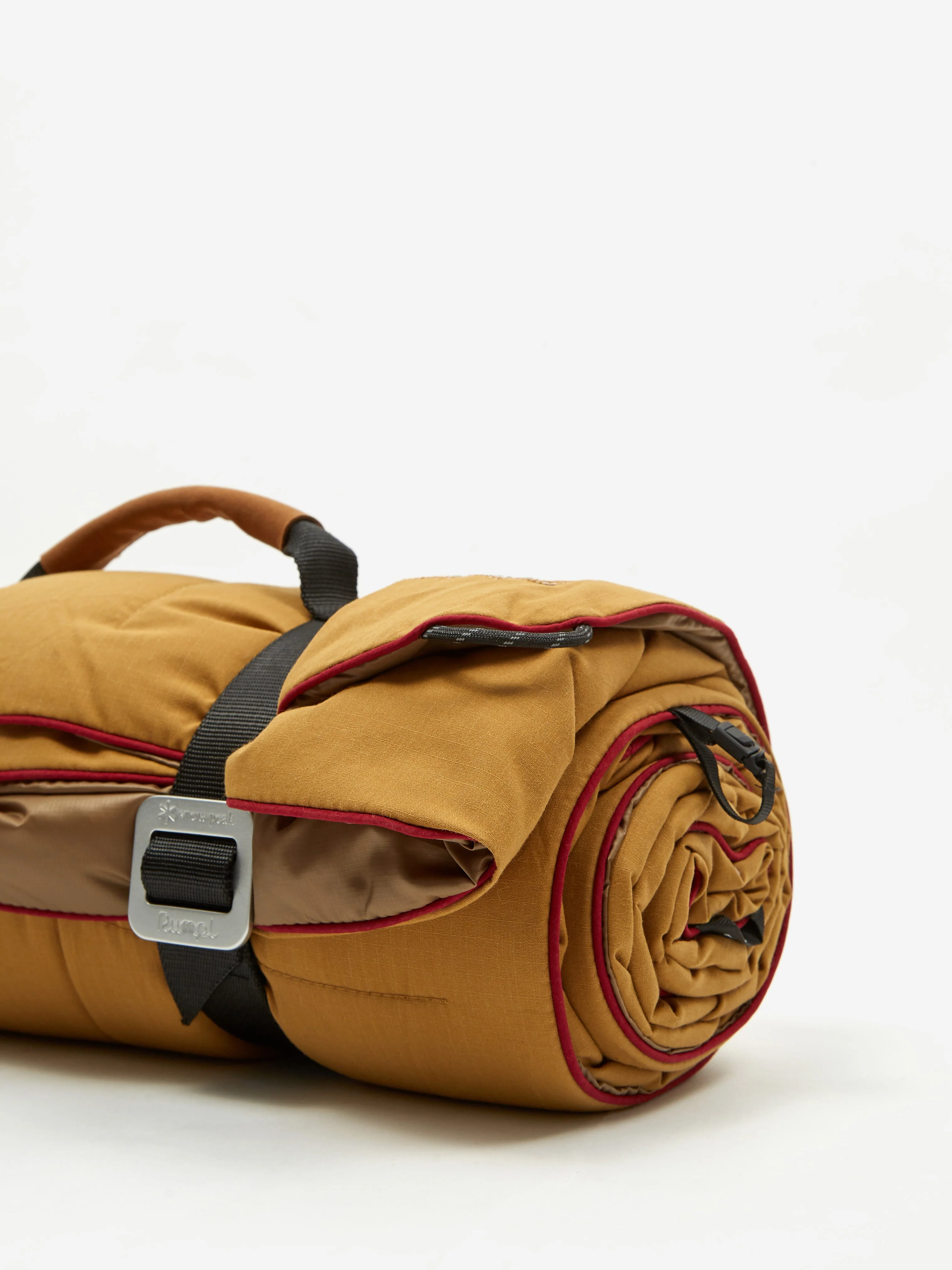 RUMPL x Snow Peak Nanoloft Puffy Blanket - Brown - Image 8
