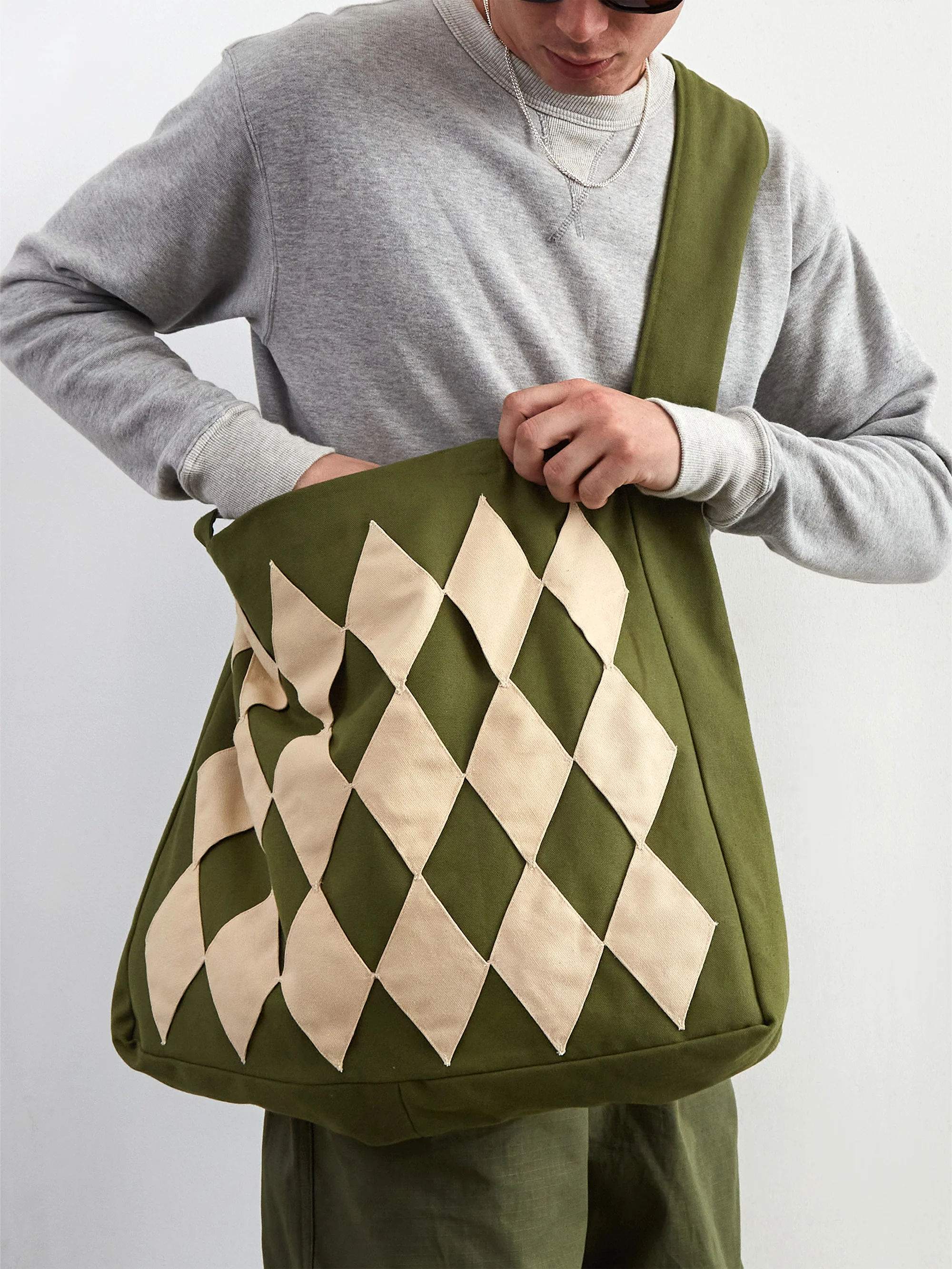 Sam Pomeroy Diamond Carry-All - Forest Green - Image 4