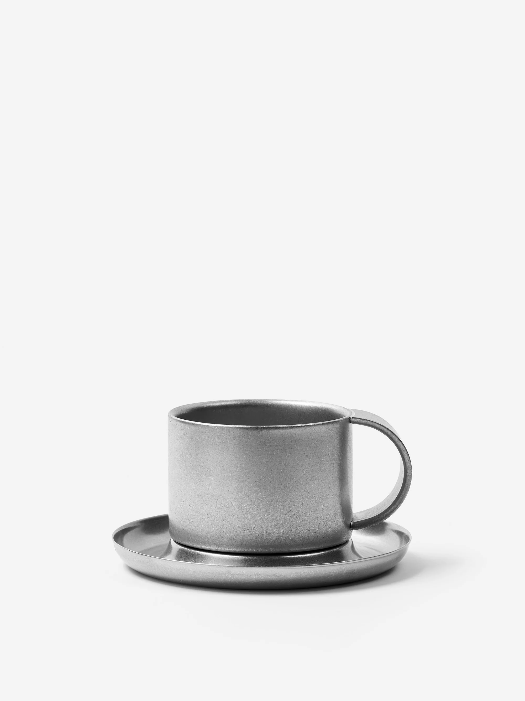 Service Projects Arlo 03 Cup and Saucer - Brushed