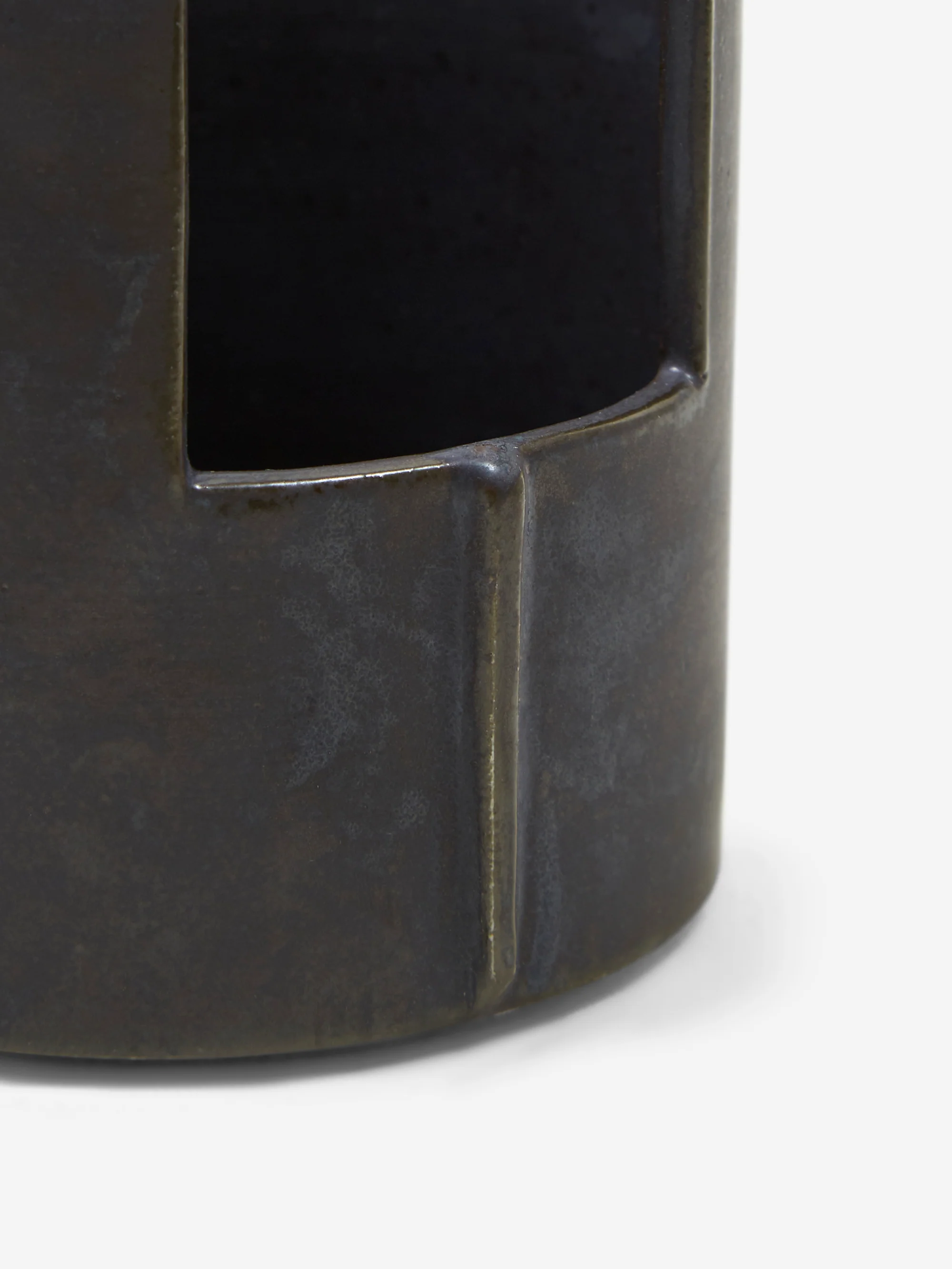 Silverceramics Handmade Oil Burner - Smoke Black - Image 3