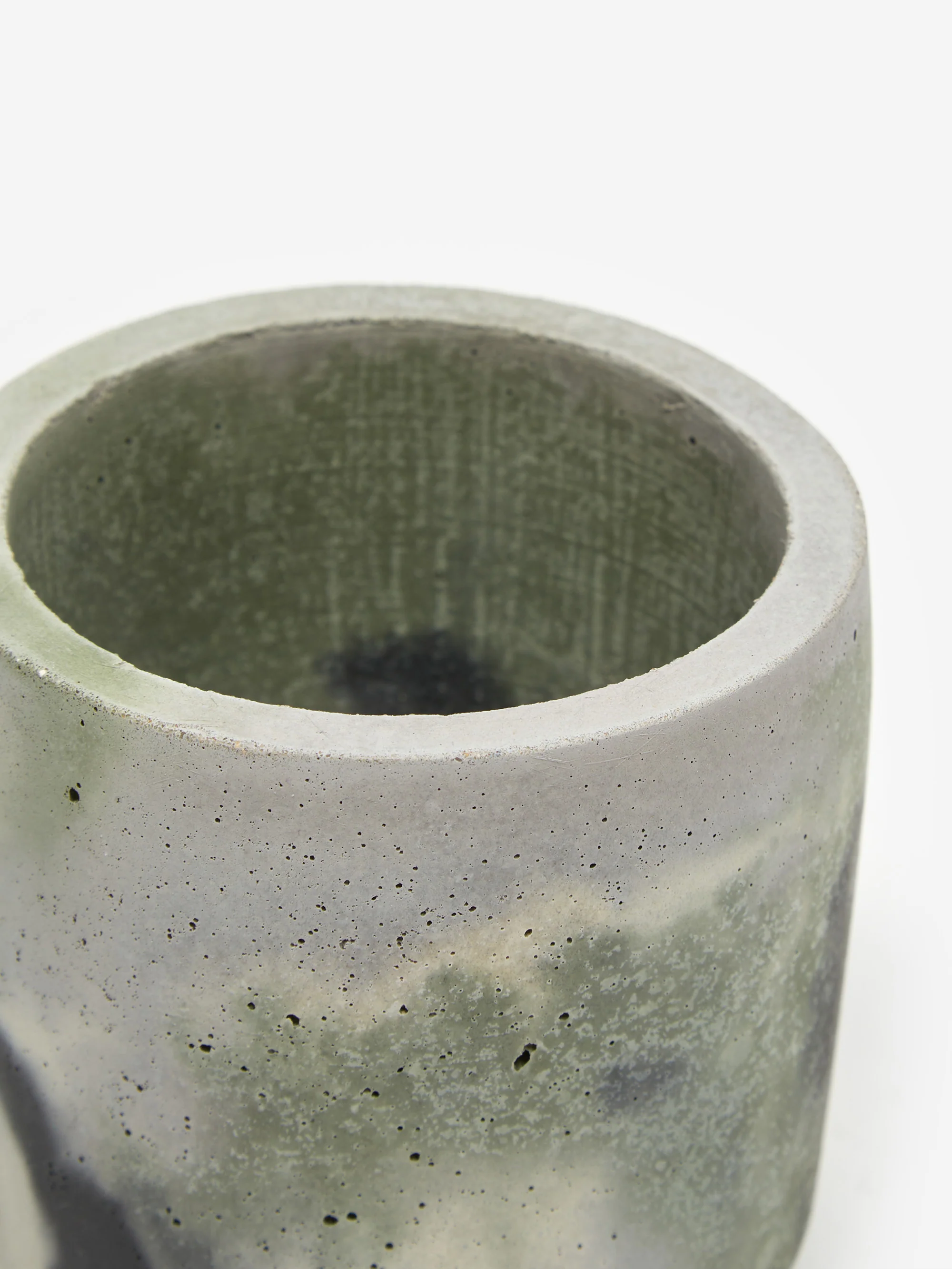 Smith and Goat x Goodhood Medium Concrete Plant Pot - Green and Lilac - Image 2
